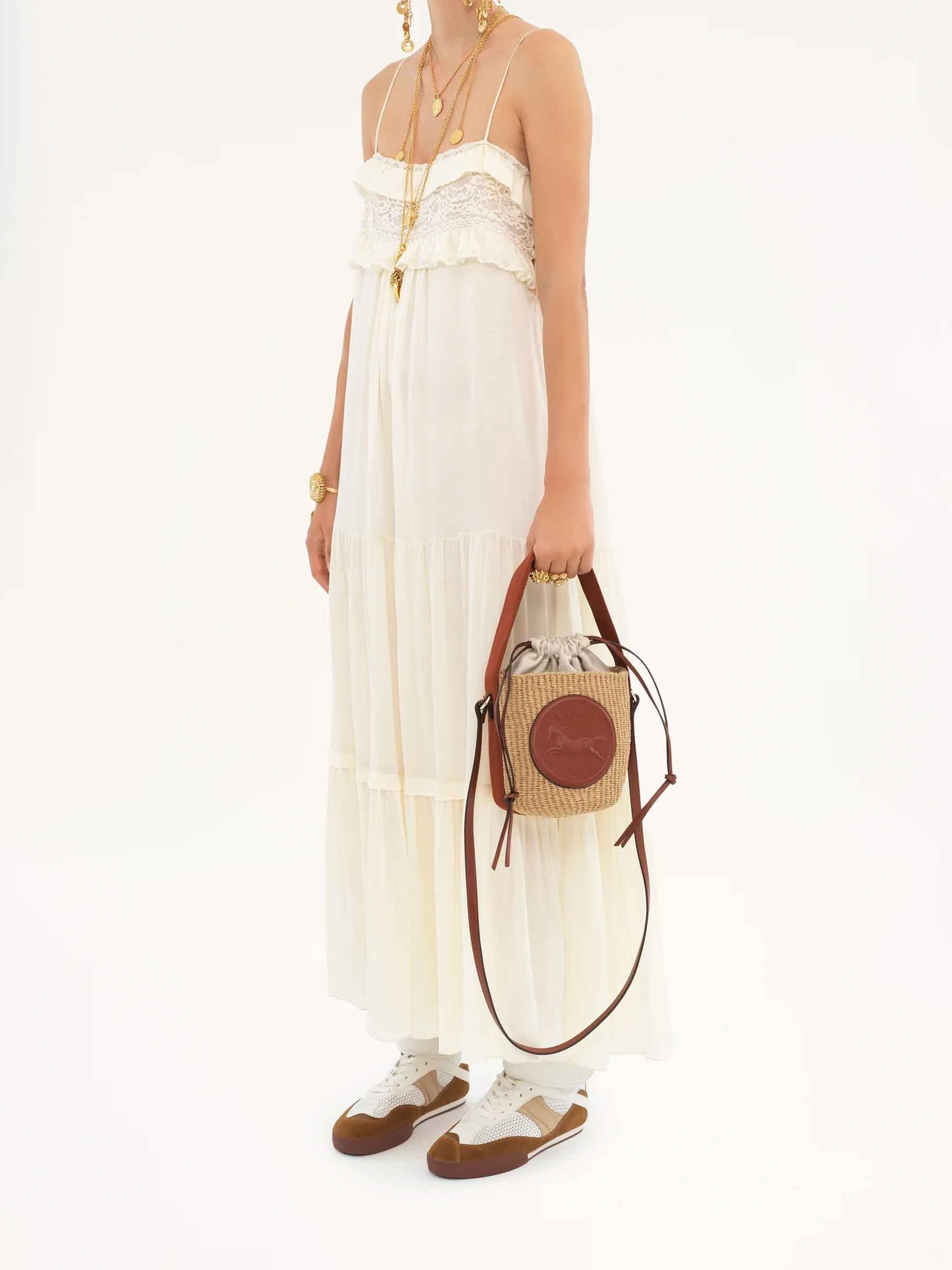 Horse Medal Raffia Shoulder Bag Chloe – Гарантія оригінальності – вид ззаду