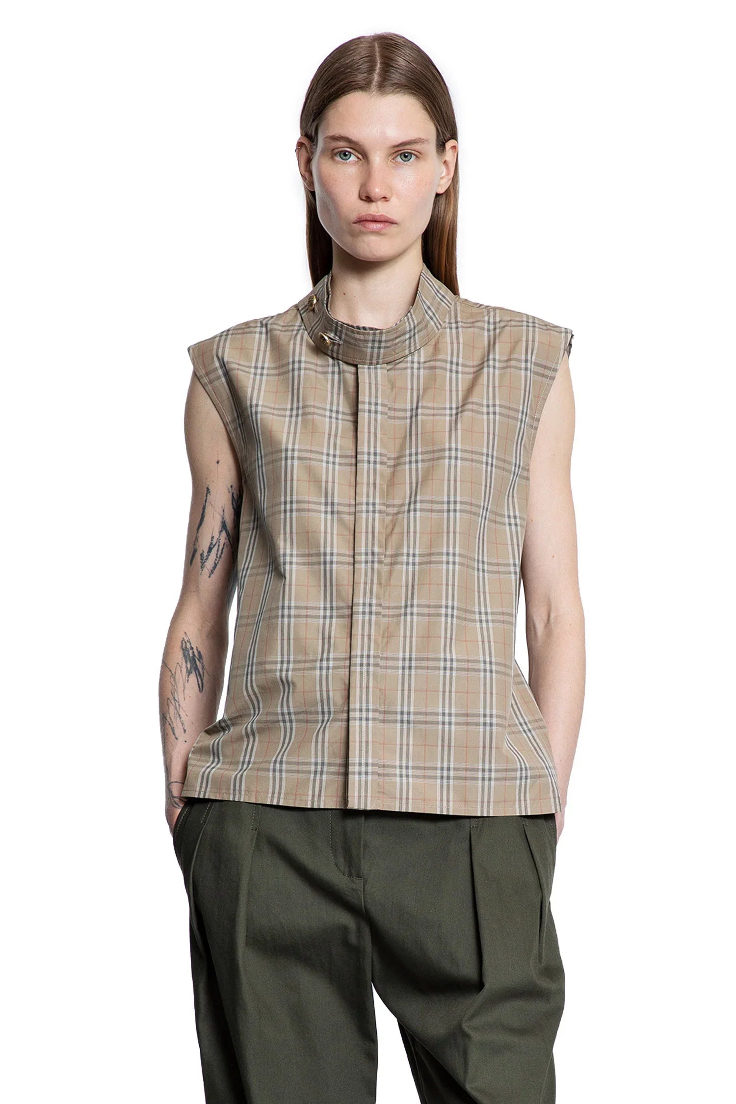 Burberry Knitwear оригінал | Швидка доставка Україна – боковий вид