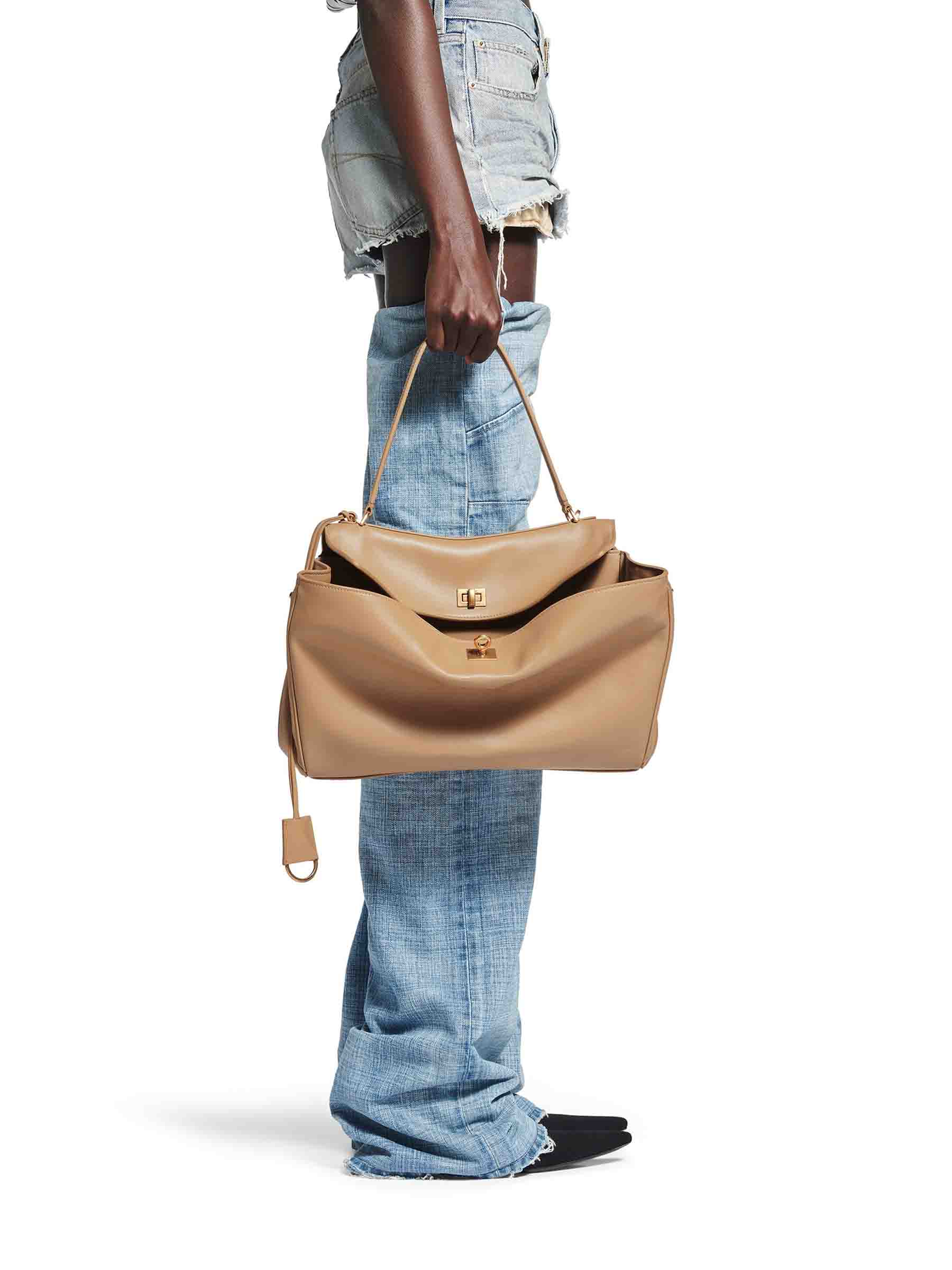 Medium Rodeo Handbag Balenciaga оригінал – Купити в Україні – вид ззаду