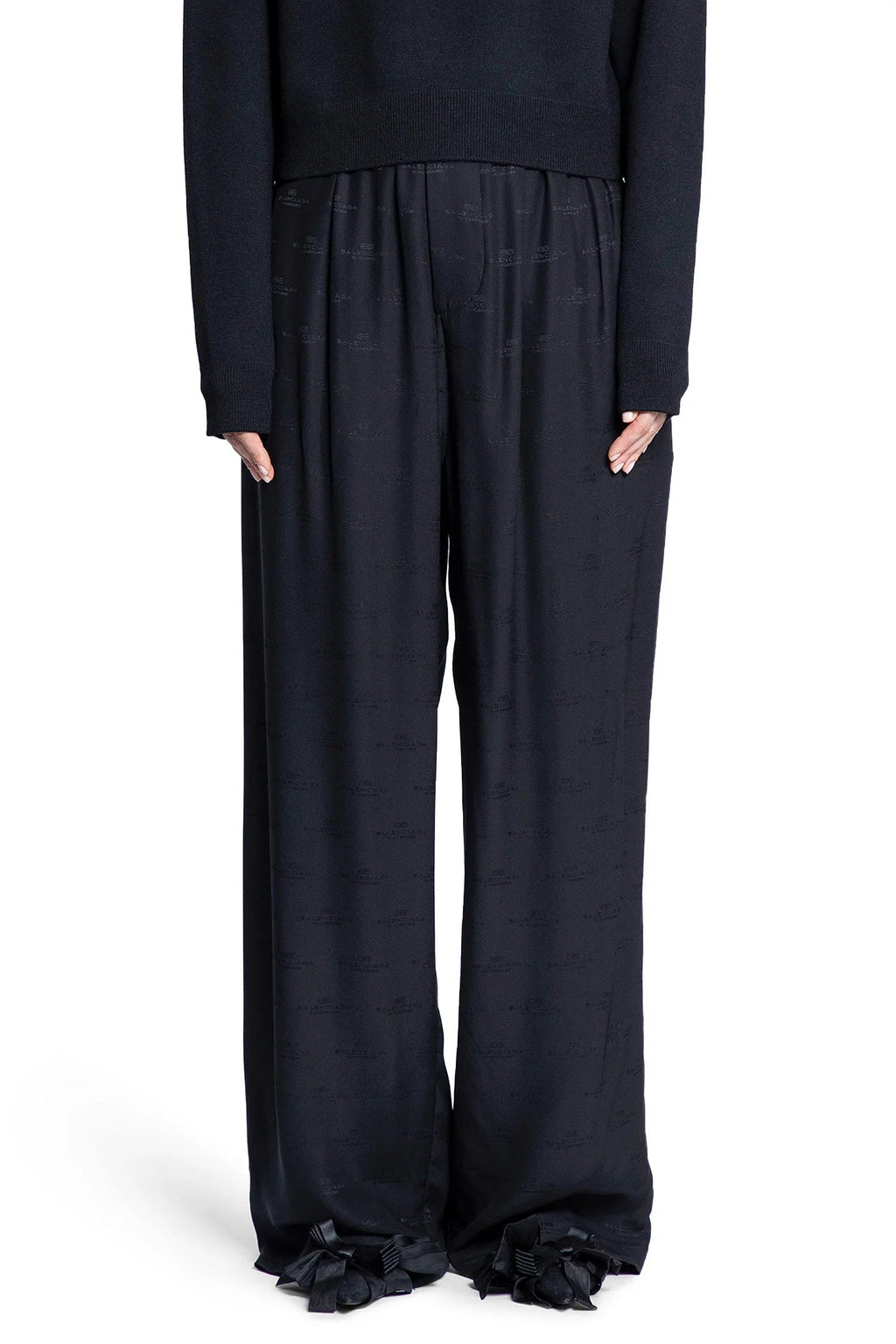 Оригінальна All Over Logo Pijama Pants Balenciaga – боковий вид