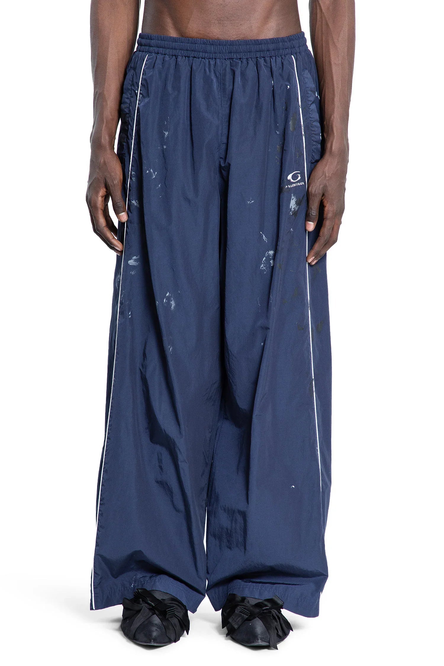 Оригінальна Man Blue Trousers Balenciaga – вид ззаду