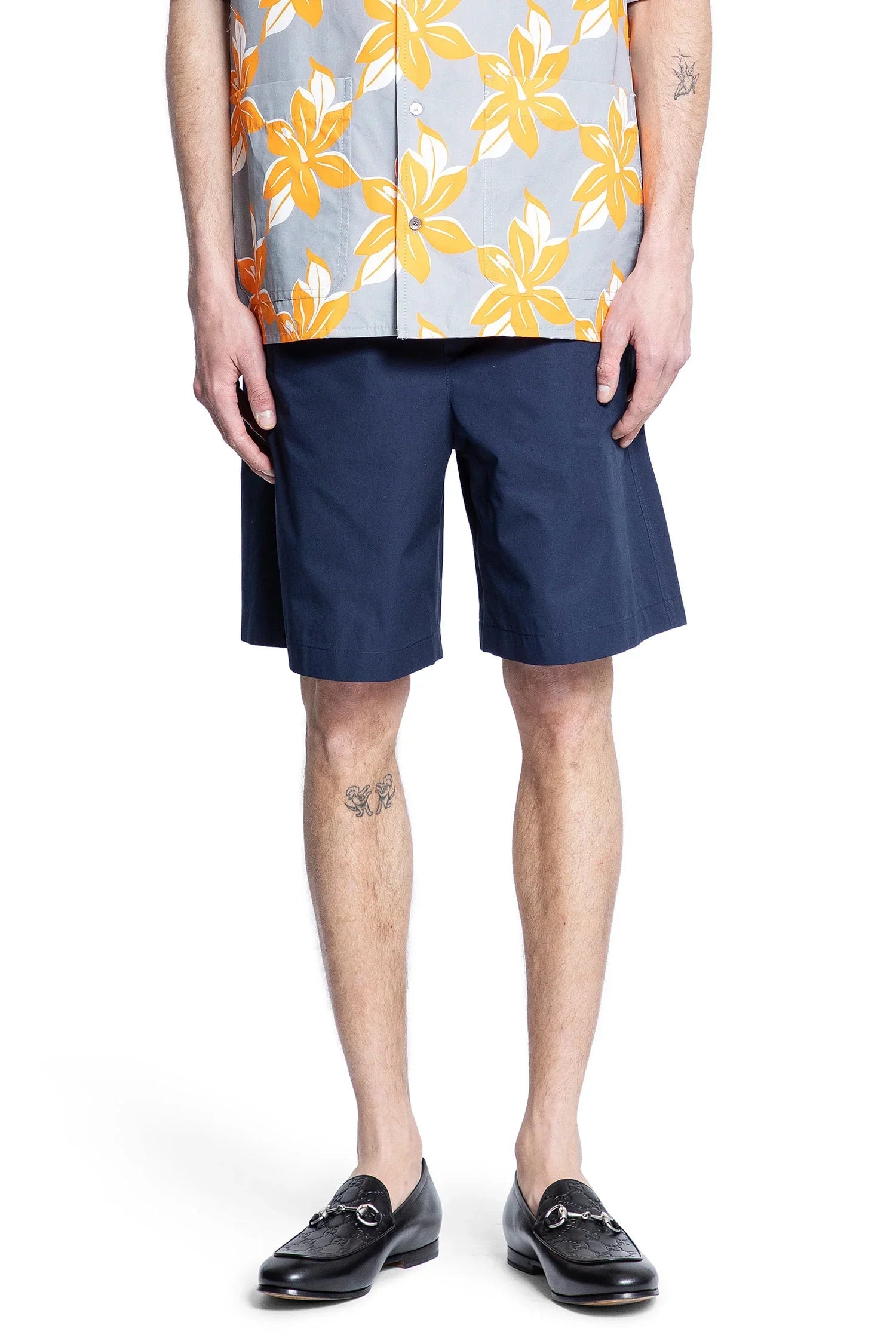 Оригінальна Cotton Poplin Shorts Gucci – боковий вид