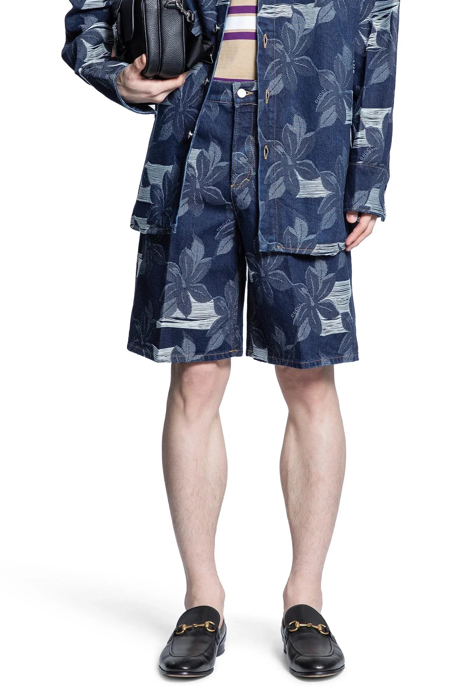 Denim Floral Jacquard Shorts Gucci – Гарантія оригінальності – боковий вид