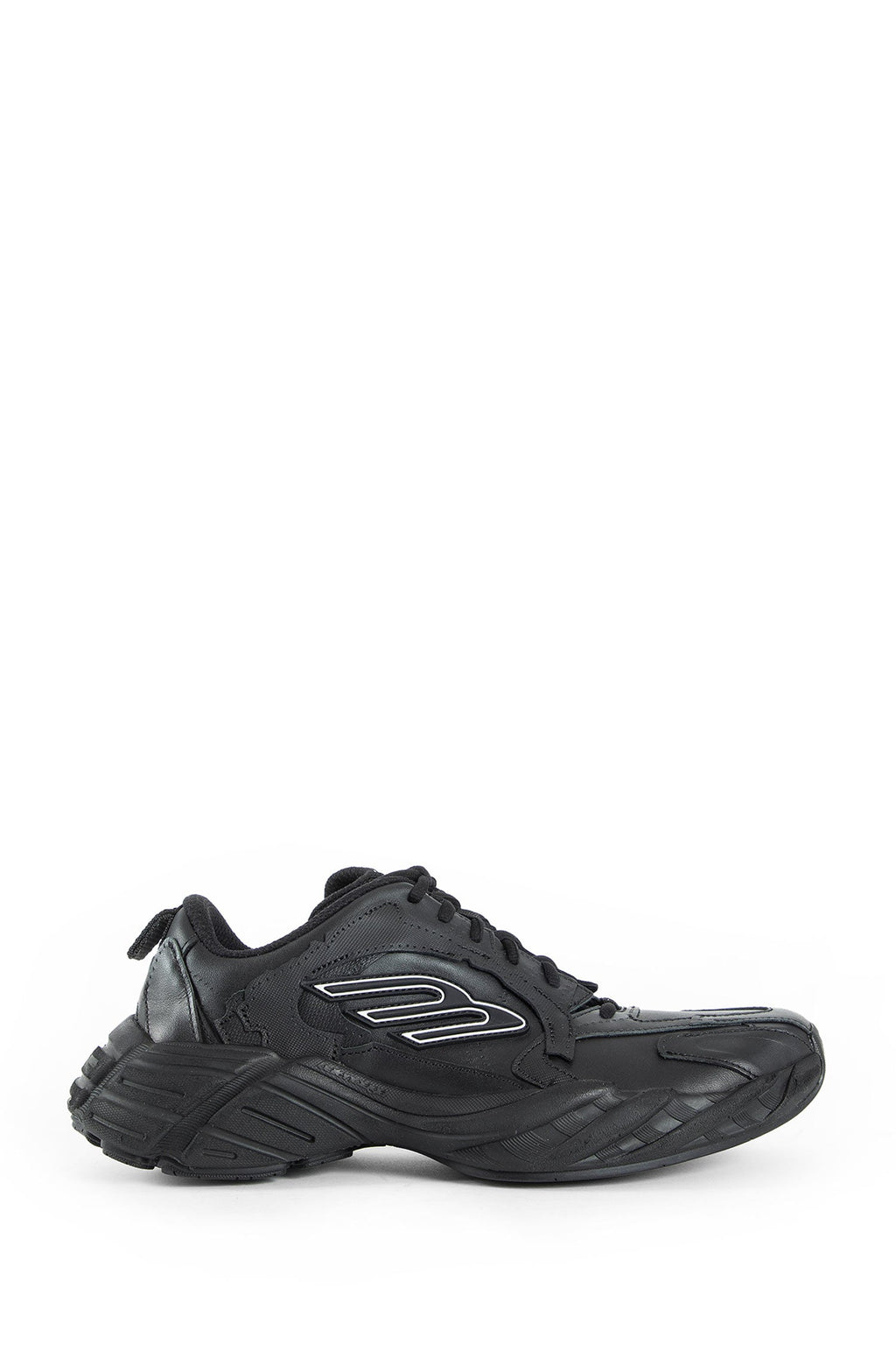 Оригінальна Monday Sneakers In Leather Balenciaga – боковий вид