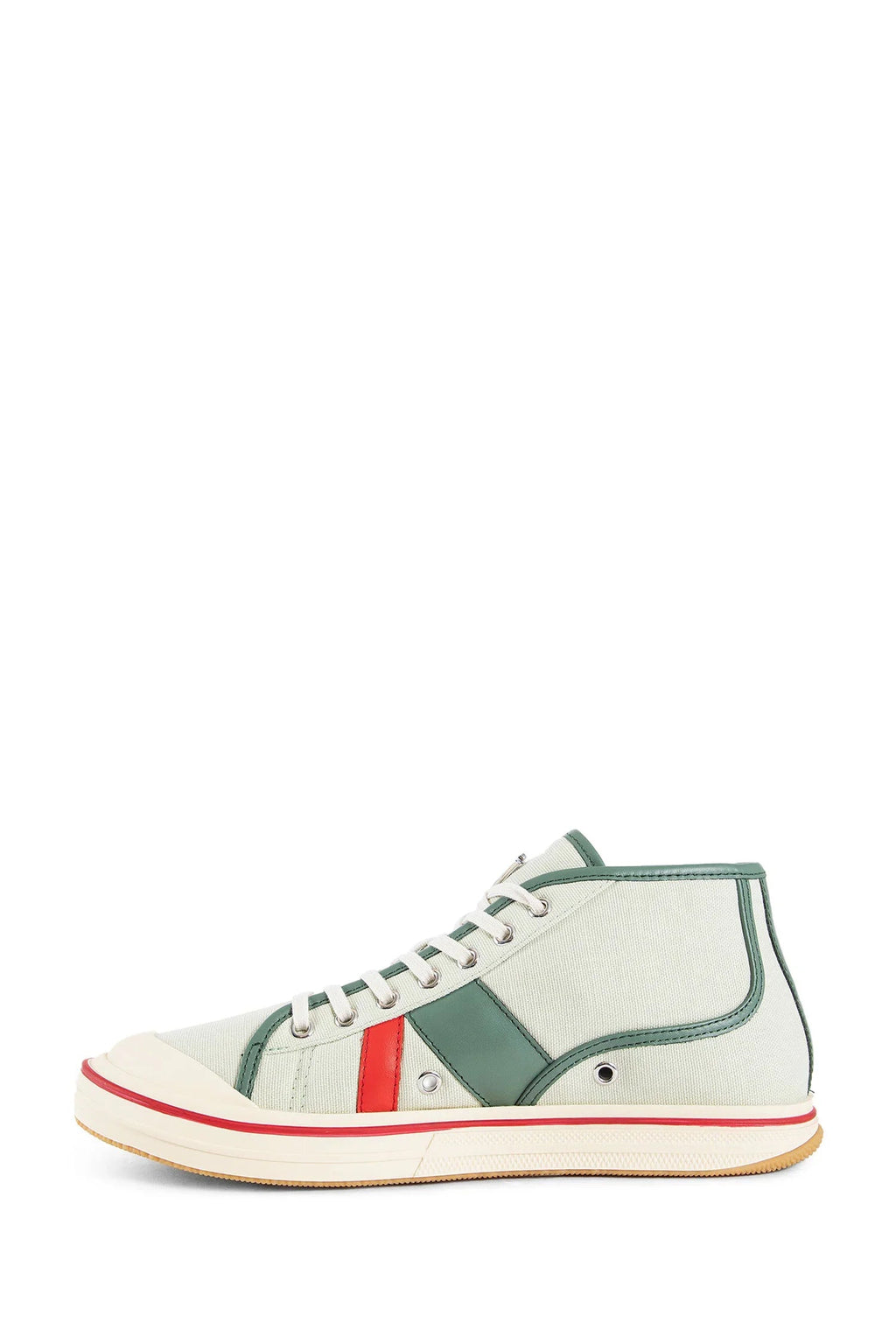 Оригінальна Eliot Snakers Bottega veneta – збільшений вид