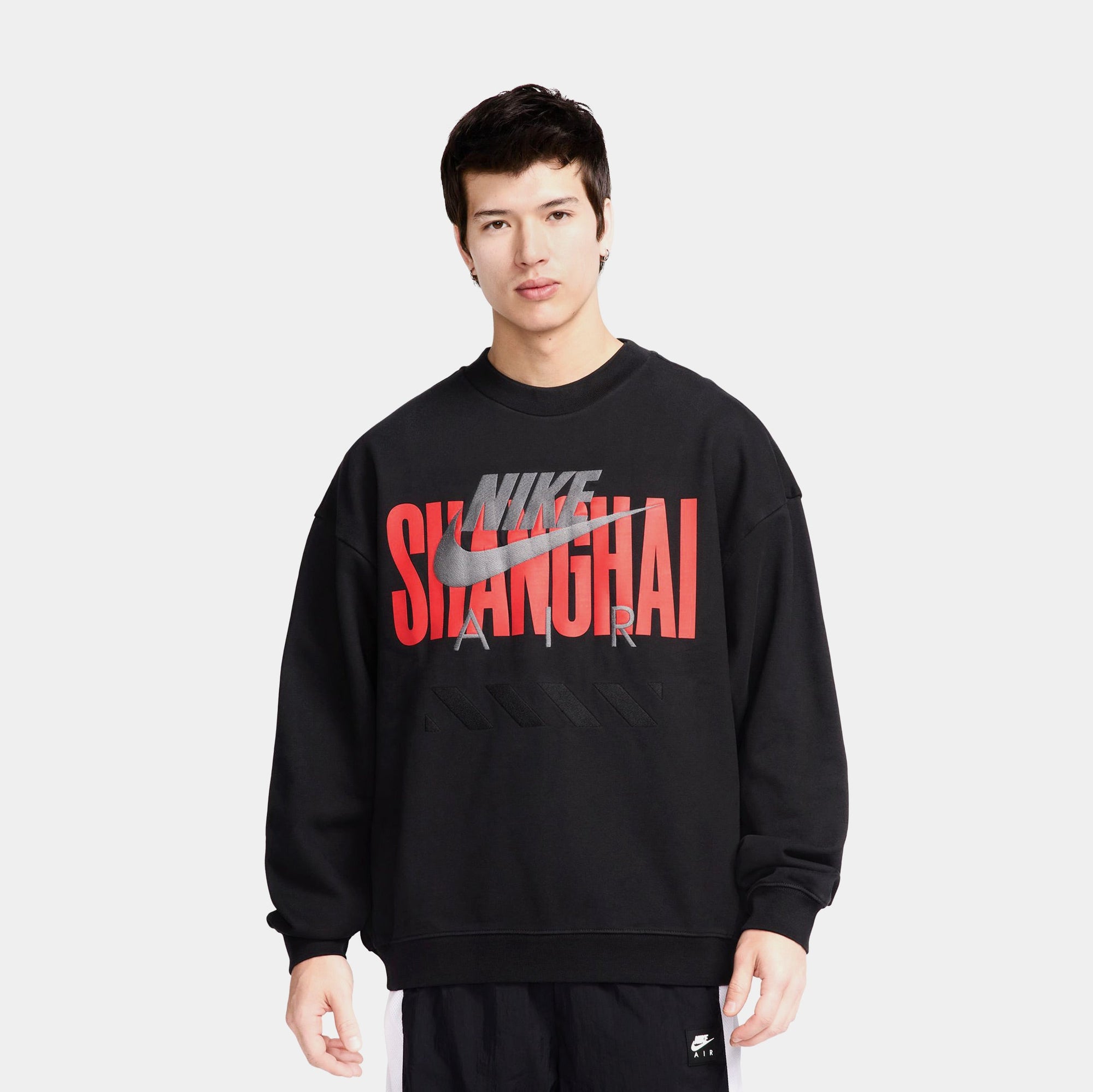 Оригінальна Air Shanghai Fleece Mens Crewneck Nike – боковий вид