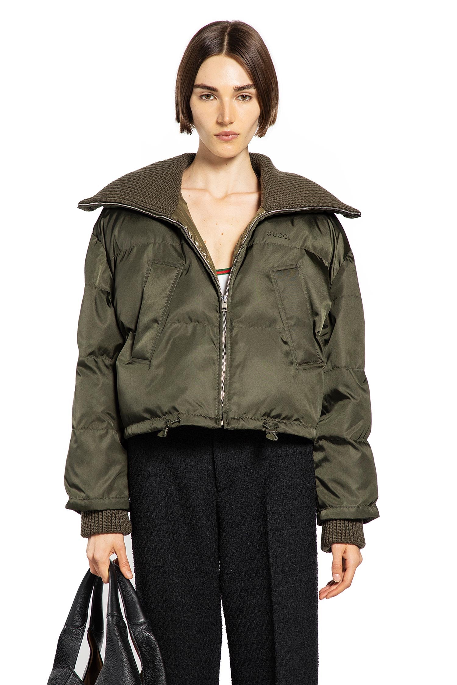 Fine Nylon Gabardine Puffer Jacket Gucci – Гарантія оригінальності – боковий вид