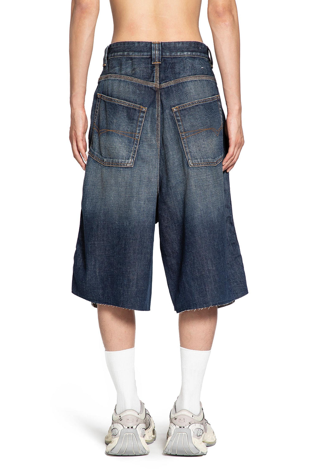 Оригінальна Loop Sports Icon Sticker Denim Shorts Balenciaga – збільшений вид