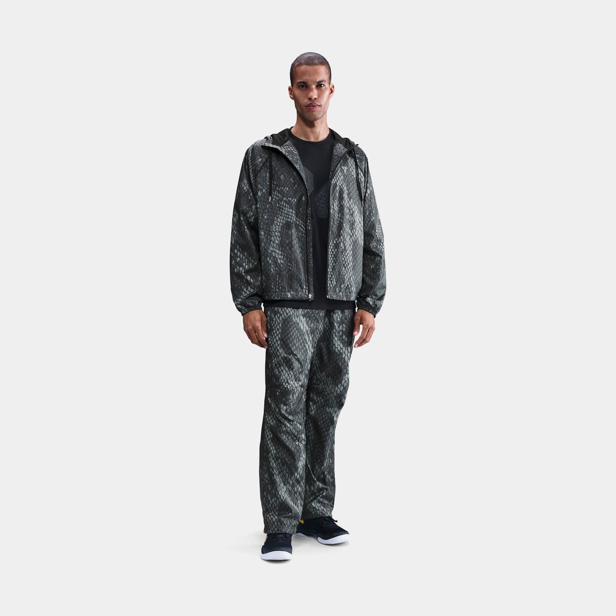 Оригінальна Kobe Zip Up Woven Mens Jacket Nike – боковий вид - NIKE