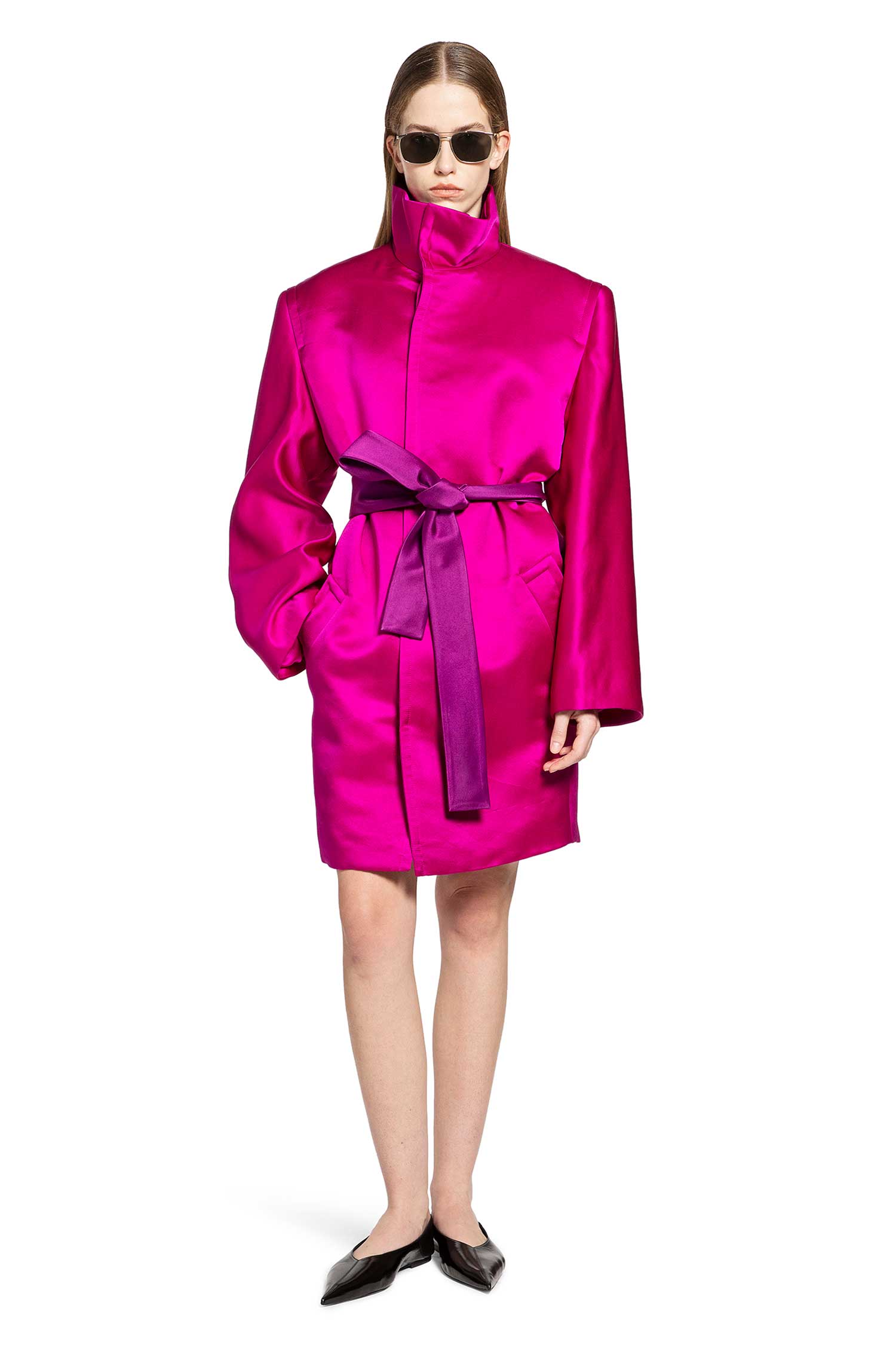 Boxy Belted Coat In Silk Satin Saint laurent оригінал – Купити в Україні – боковий вид
