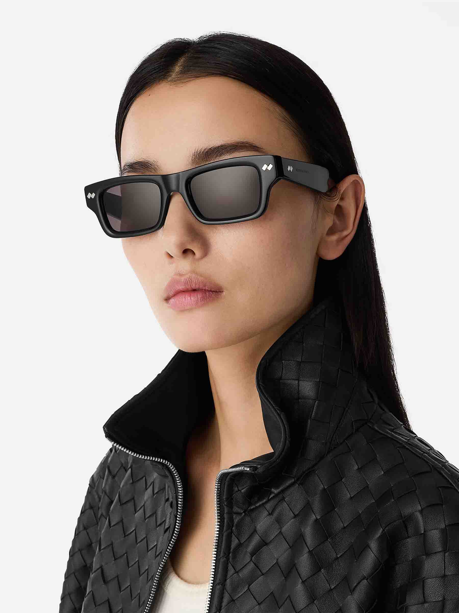 Dizzy Rectangular Sunglasses Bottega veneta – Гарантія оригінальності – вид ззаду