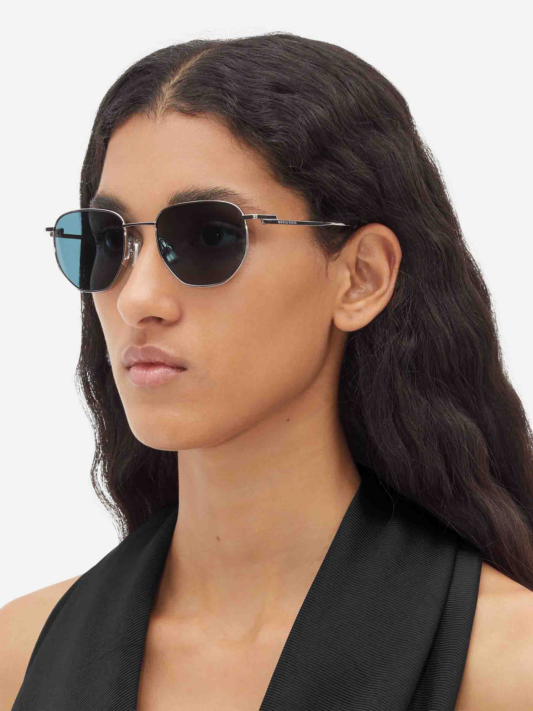 Split Panthos Sunglasses Bottega veneta оригінал – Купити в Україні – вид ззаду