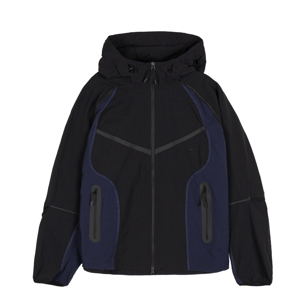 Nike Outerwear оригінал | Швидка доставка Україна – боковий вид