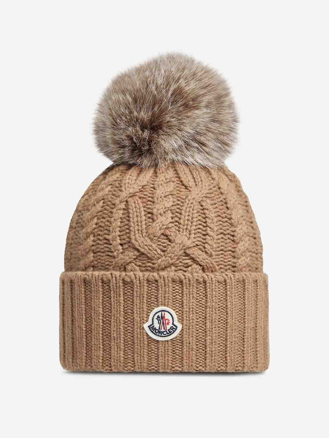 Оригінальна Cashmere Hat With Pom-Pom Moncler – боковий вид