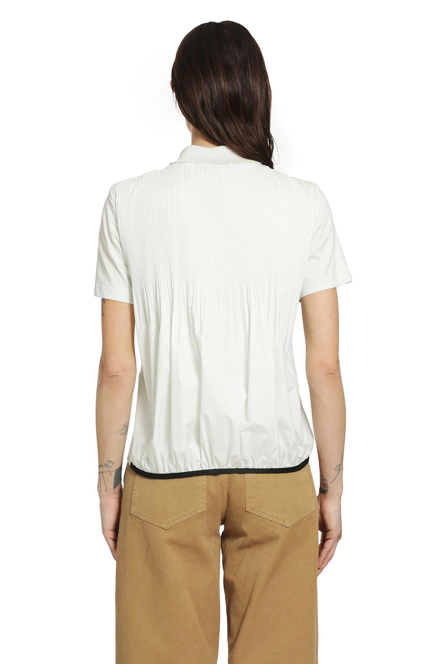 Pleated Back Short Sleeve Polo Shirt Moncler – Гарантія оригінальності – детальний вид