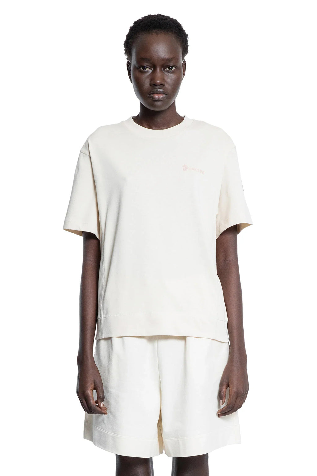 Embossed Logo Cotton T-Shirt Moncler оригінал – Купити в Україні – боковий вид