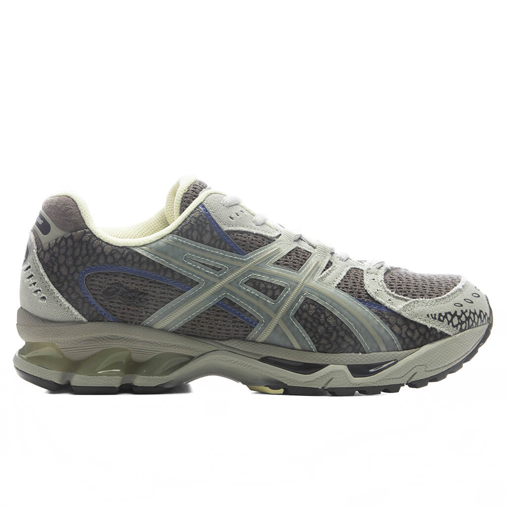 X Eighteen East Gel Nimbus 10.1 Canteen Asics оригінал – Купити в Україні – боковий вид