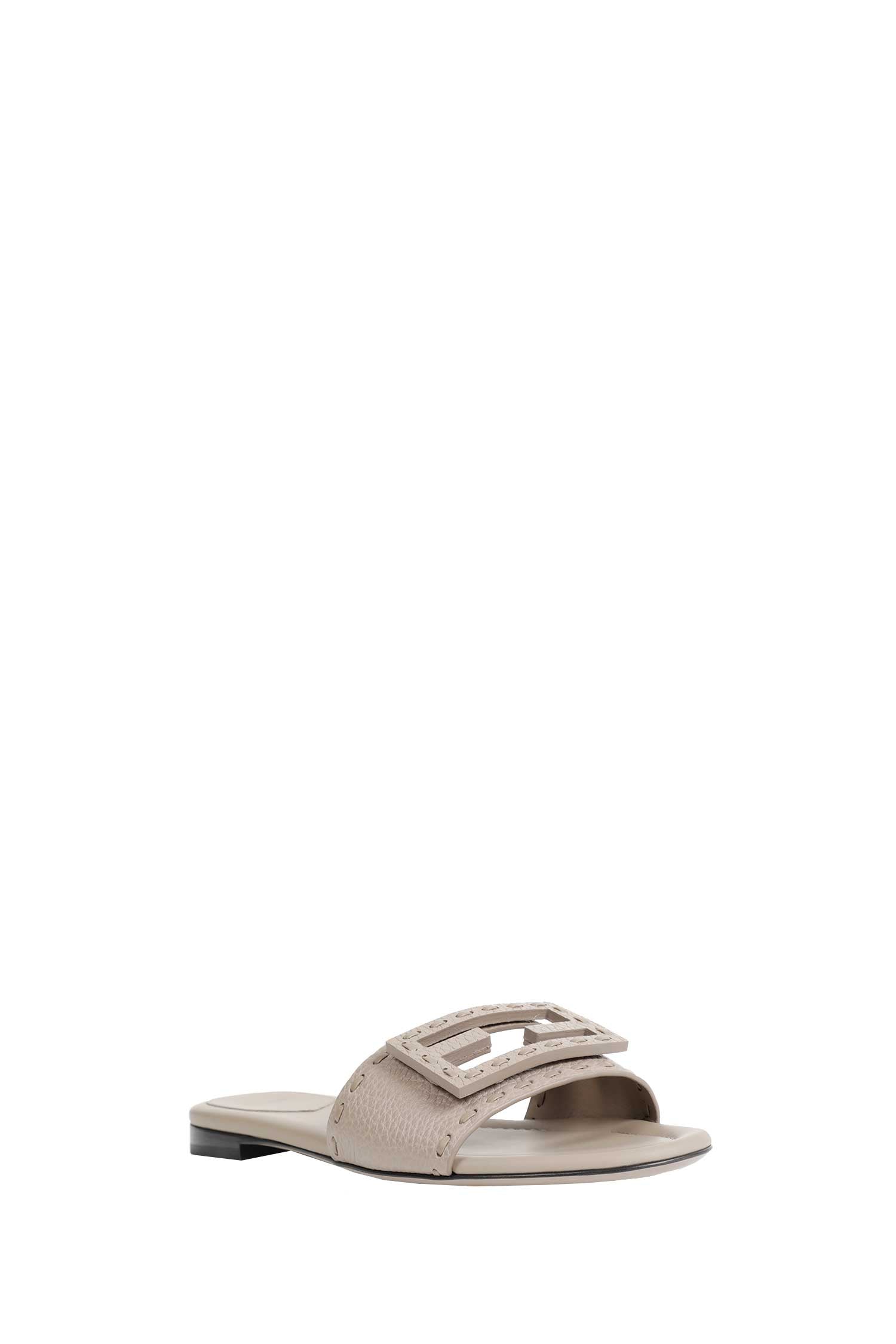 Fendi Footwear оригінал | Швидка доставка Україна – вид ззаду