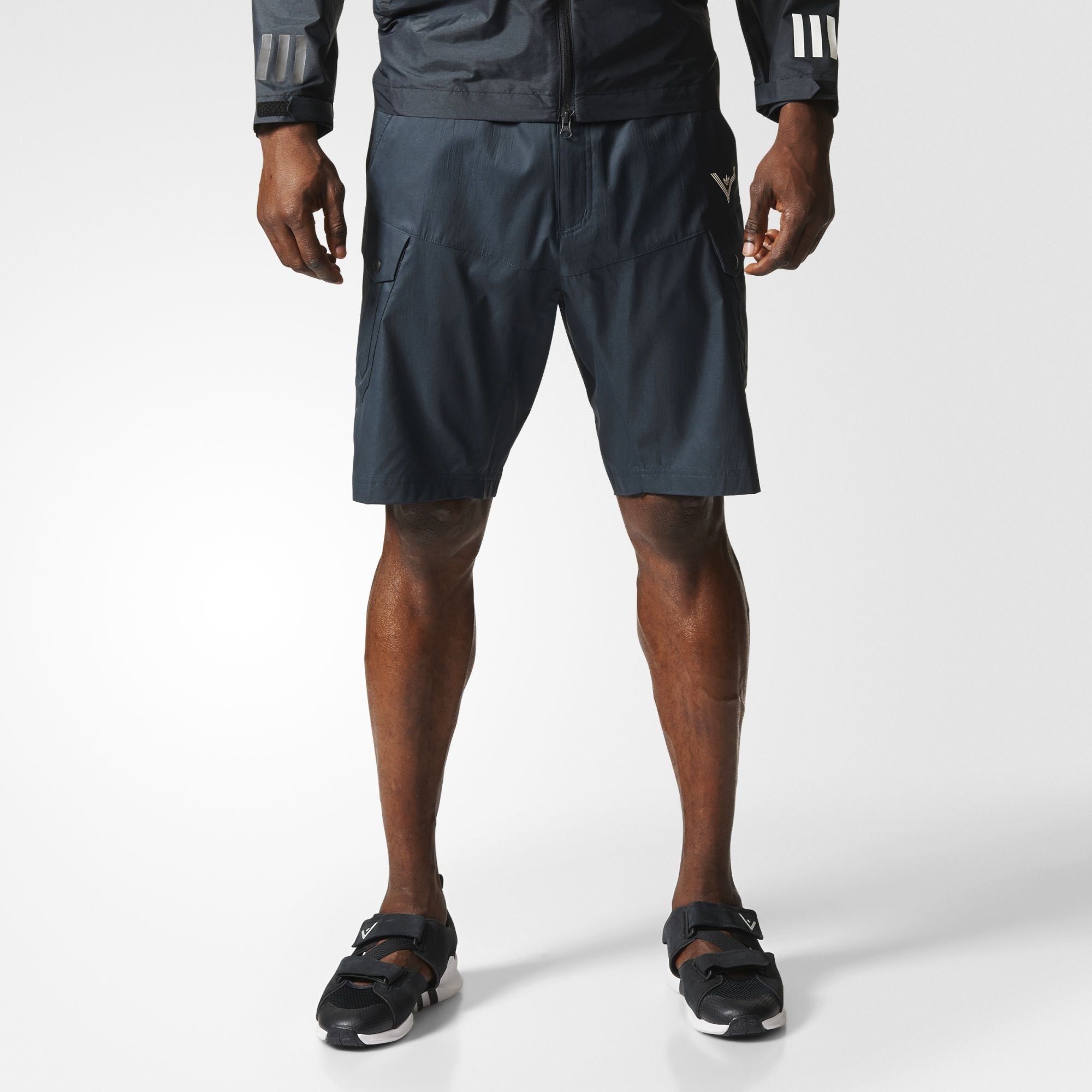 Оригінальна White Mountaineering Womens Short Pants Adidas – детальний вид