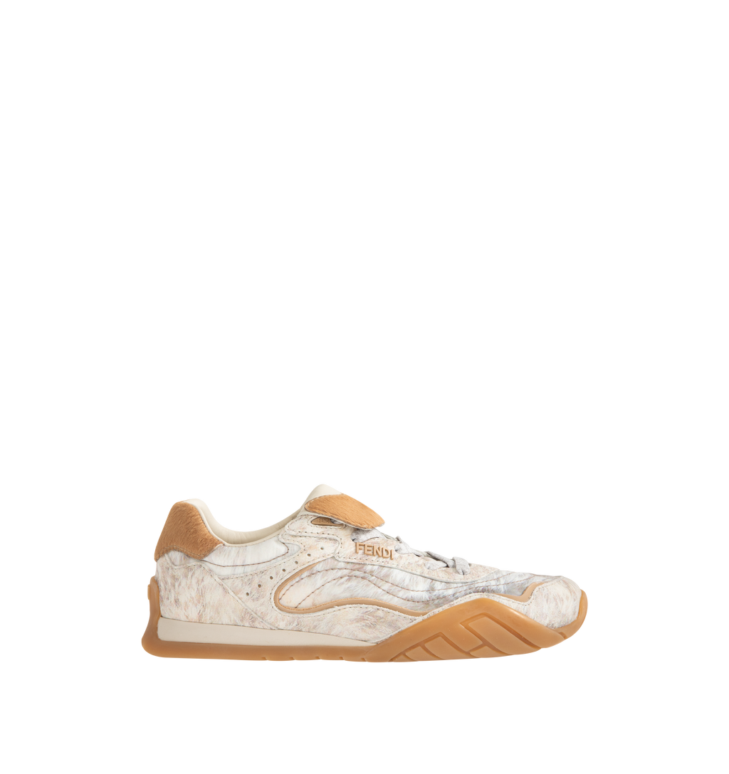 Оригінальна Wave Pulse Sneaker Fendi – боковий вид