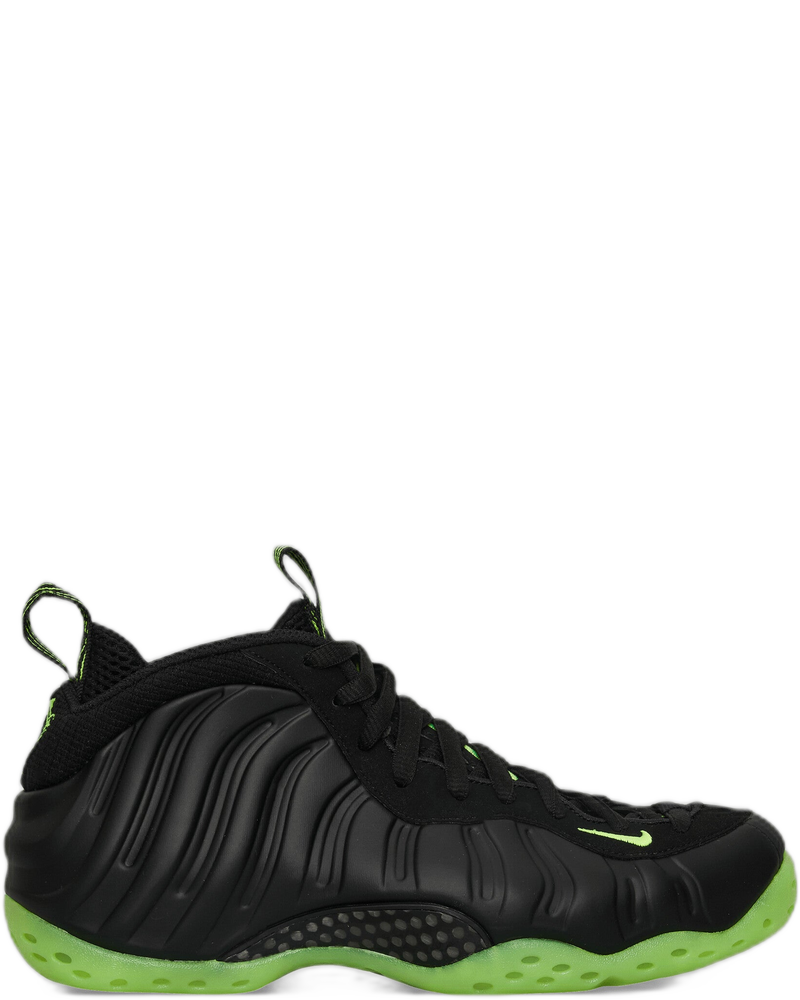 Air Foamposite One Sneakers Black / Volt - NIKE (Background Removed)