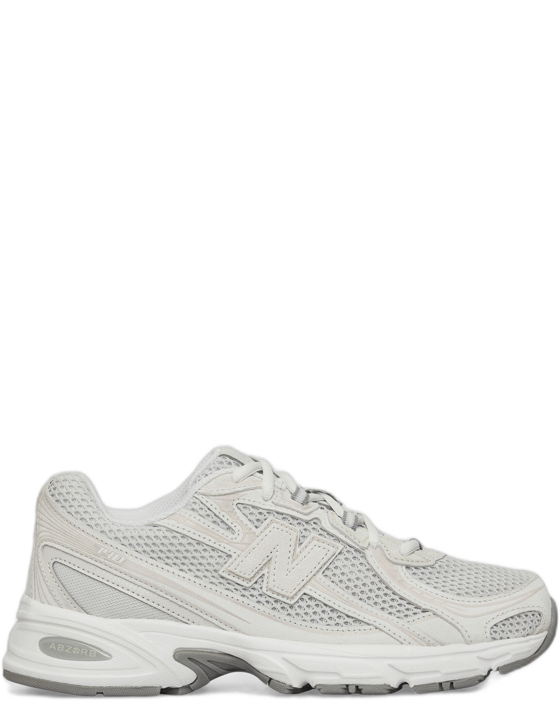 740 Sneakers Grey - NEW BALANCE (Background Removed)