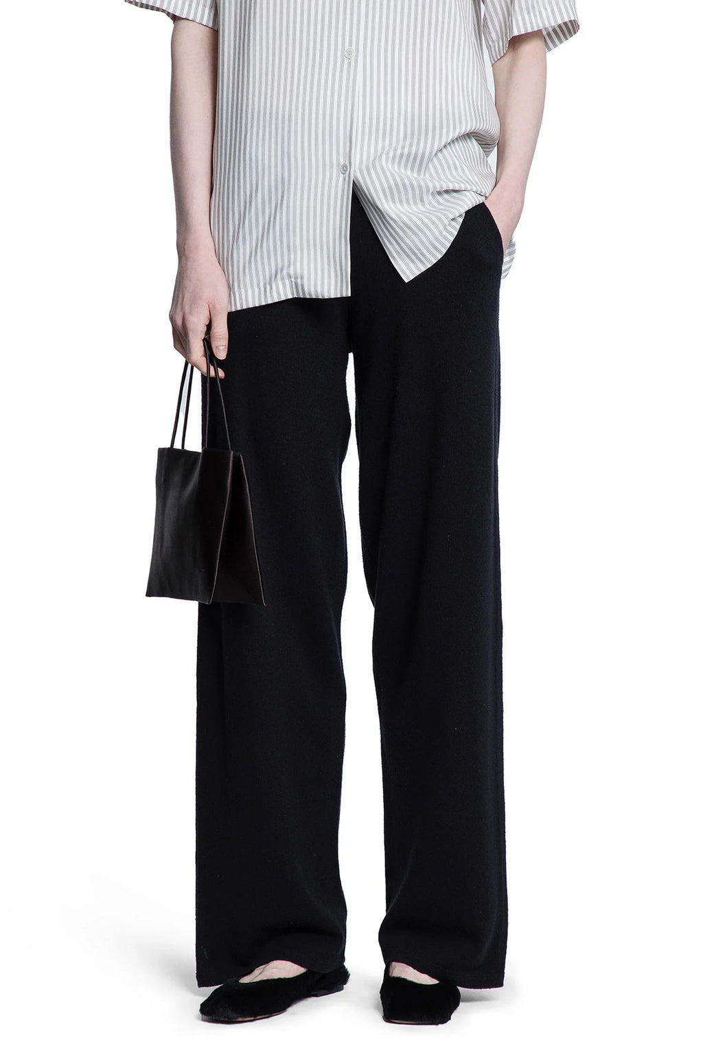 Оригінальна Koriona Pants The row – боковий вид