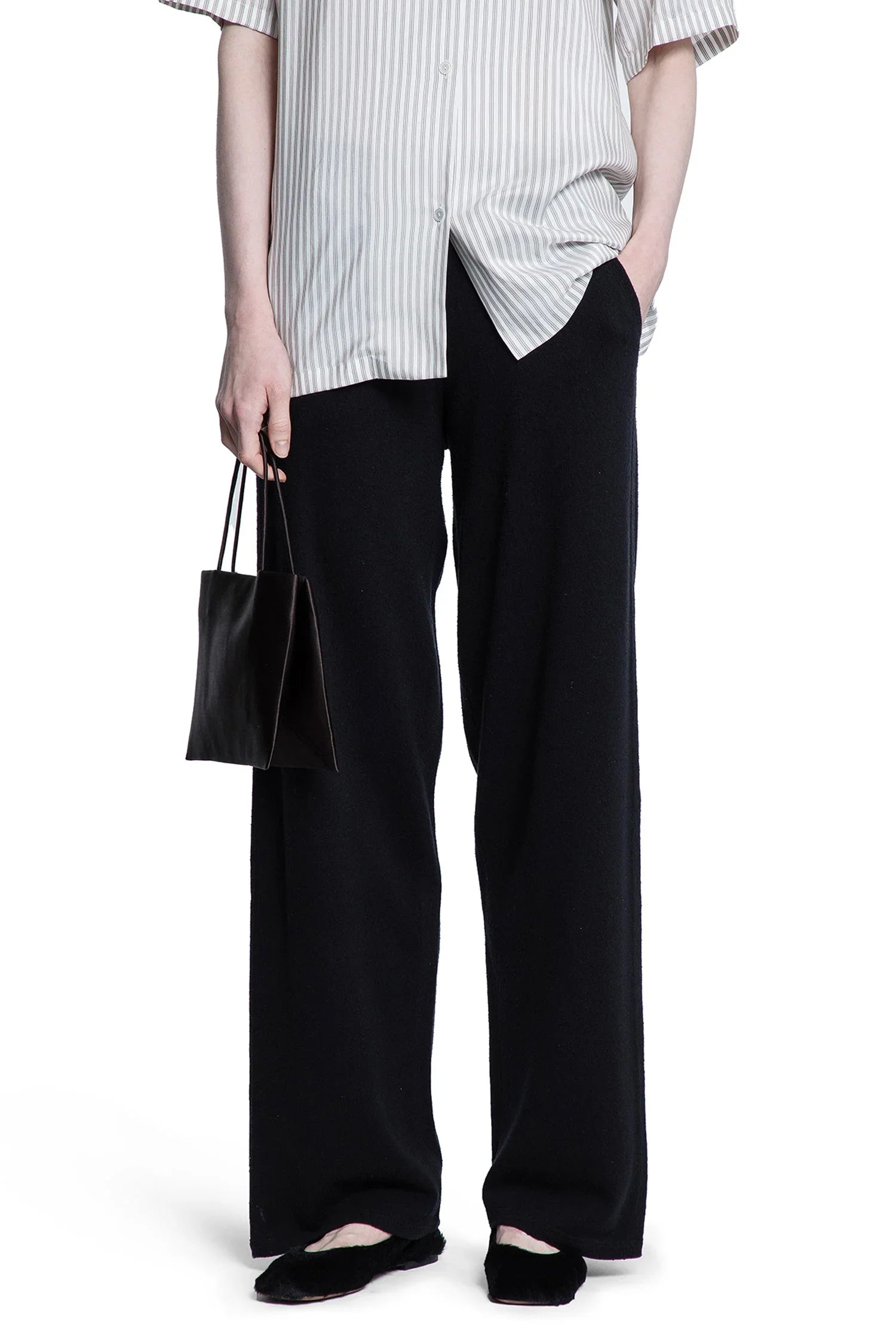Оригінальна Koriona Pants The row – боковий вид