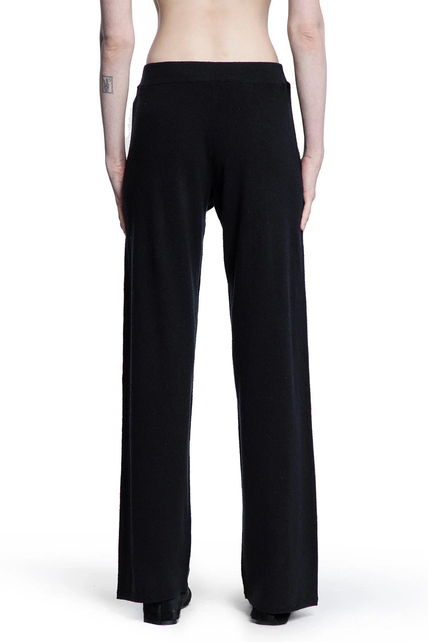 Оригінальна Koriona Pants The row – збільшений вид