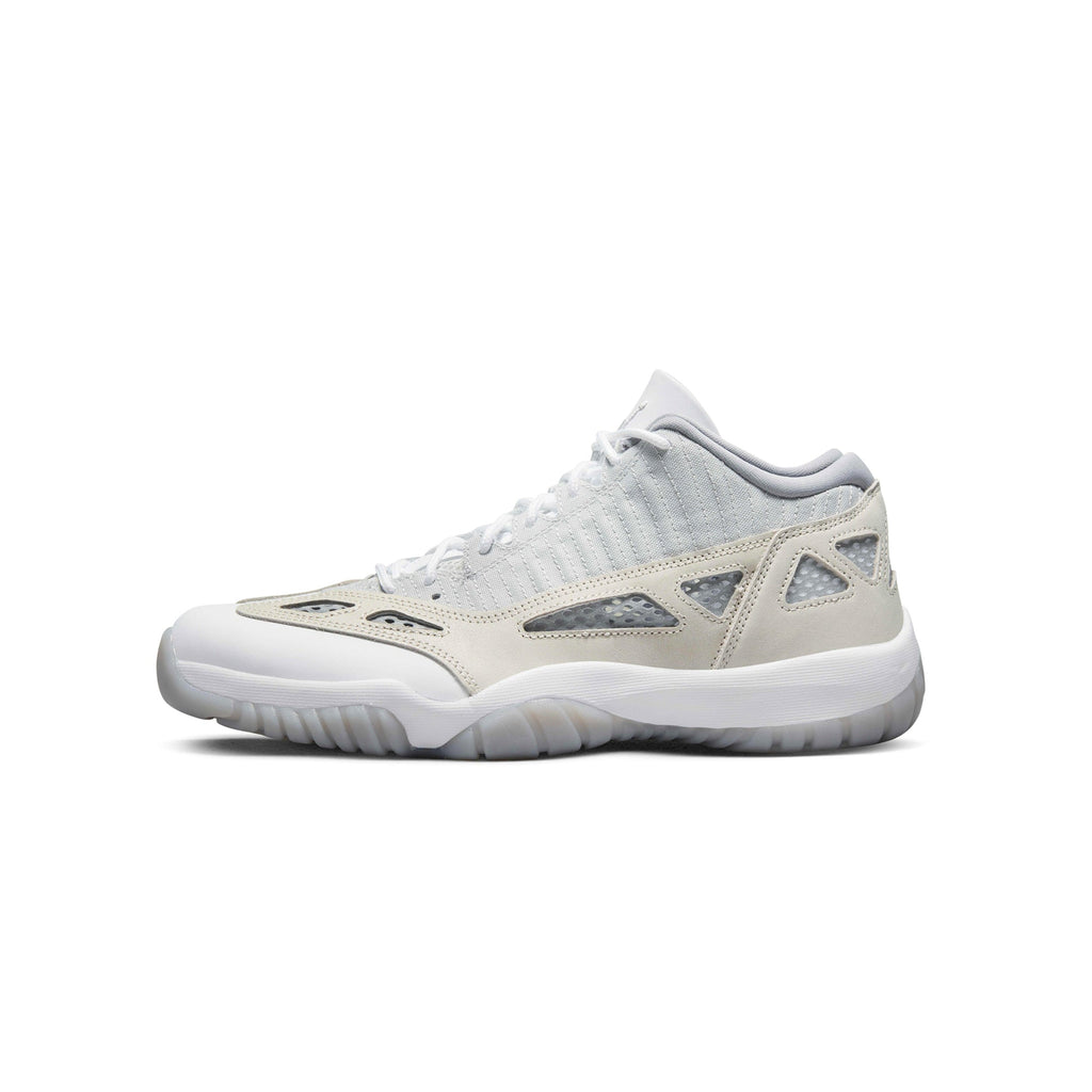Оригінальна Mens 11 Retro Low Ie Shoes Air jordan – боковий вид