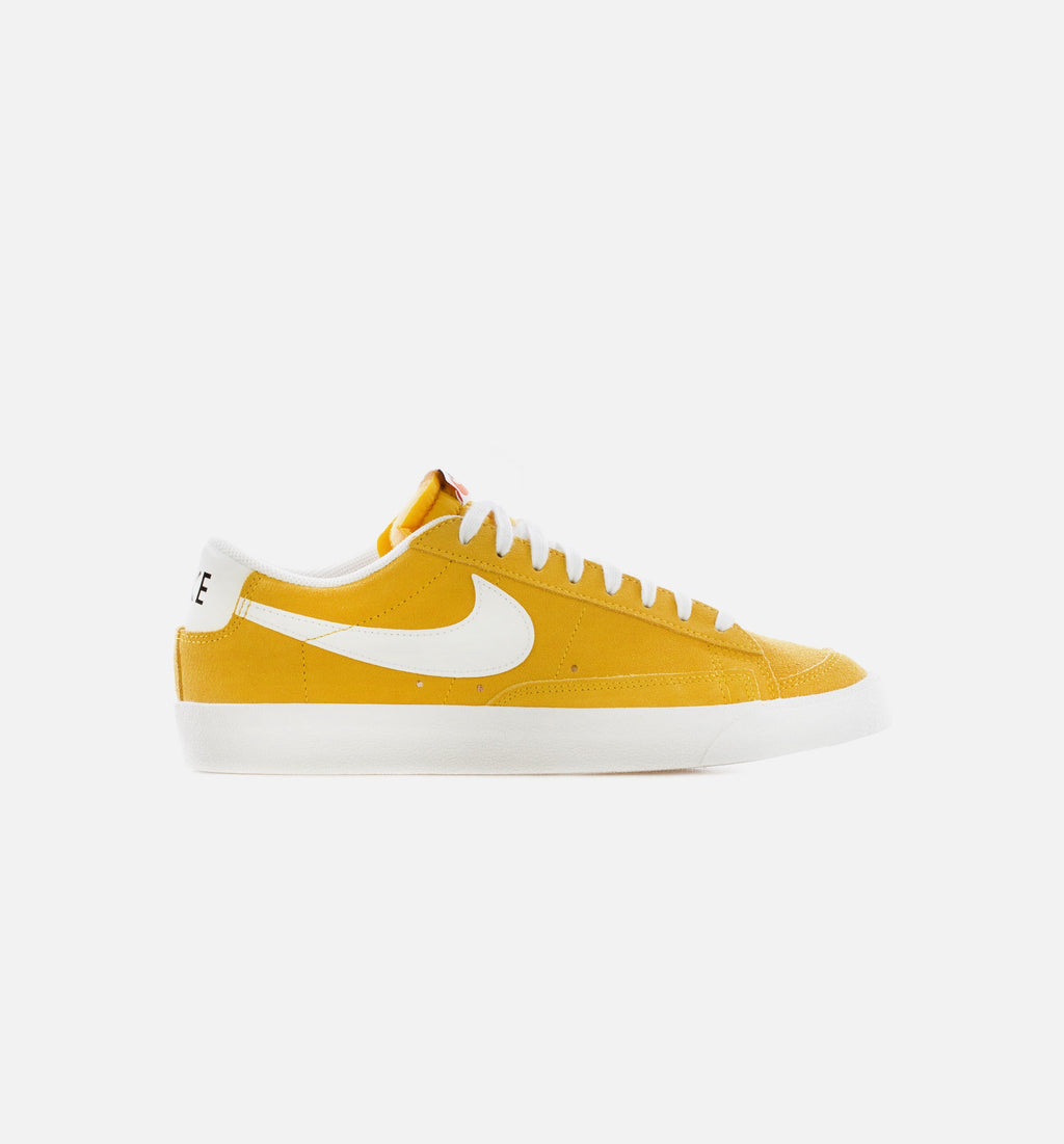 Blazer Low 77 Mens Lifestyle Shoe Nike оригінал – Купити в Україні – боковий вид