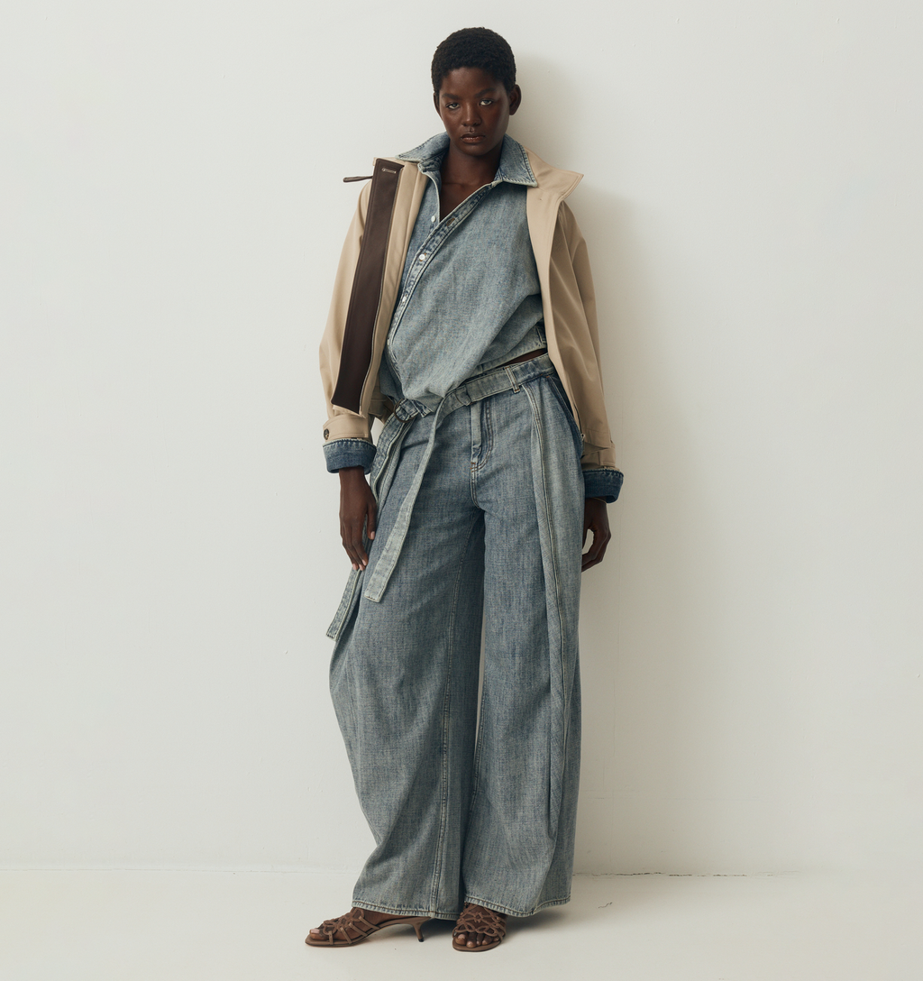 Оригінальна Draped Shirt Loewe – вид ззаду