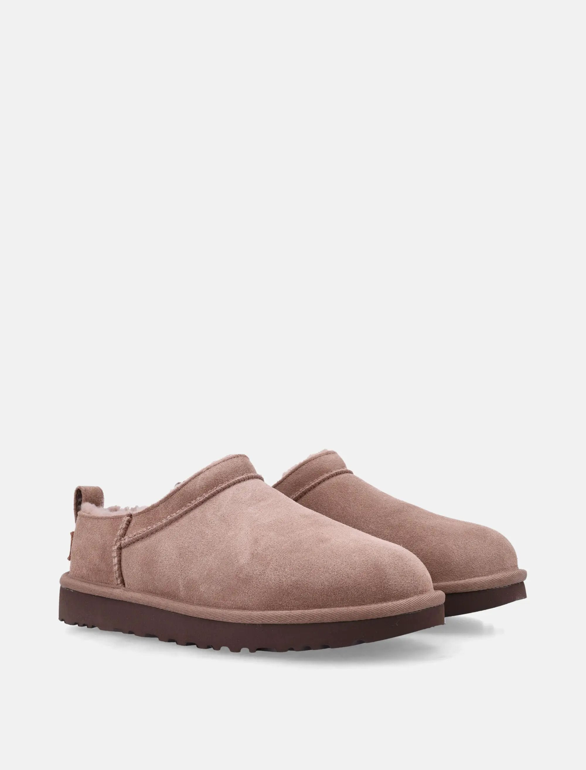 Оригінальна Classic Micro Suede Sheepskin Boots Ugg – вид ззаду