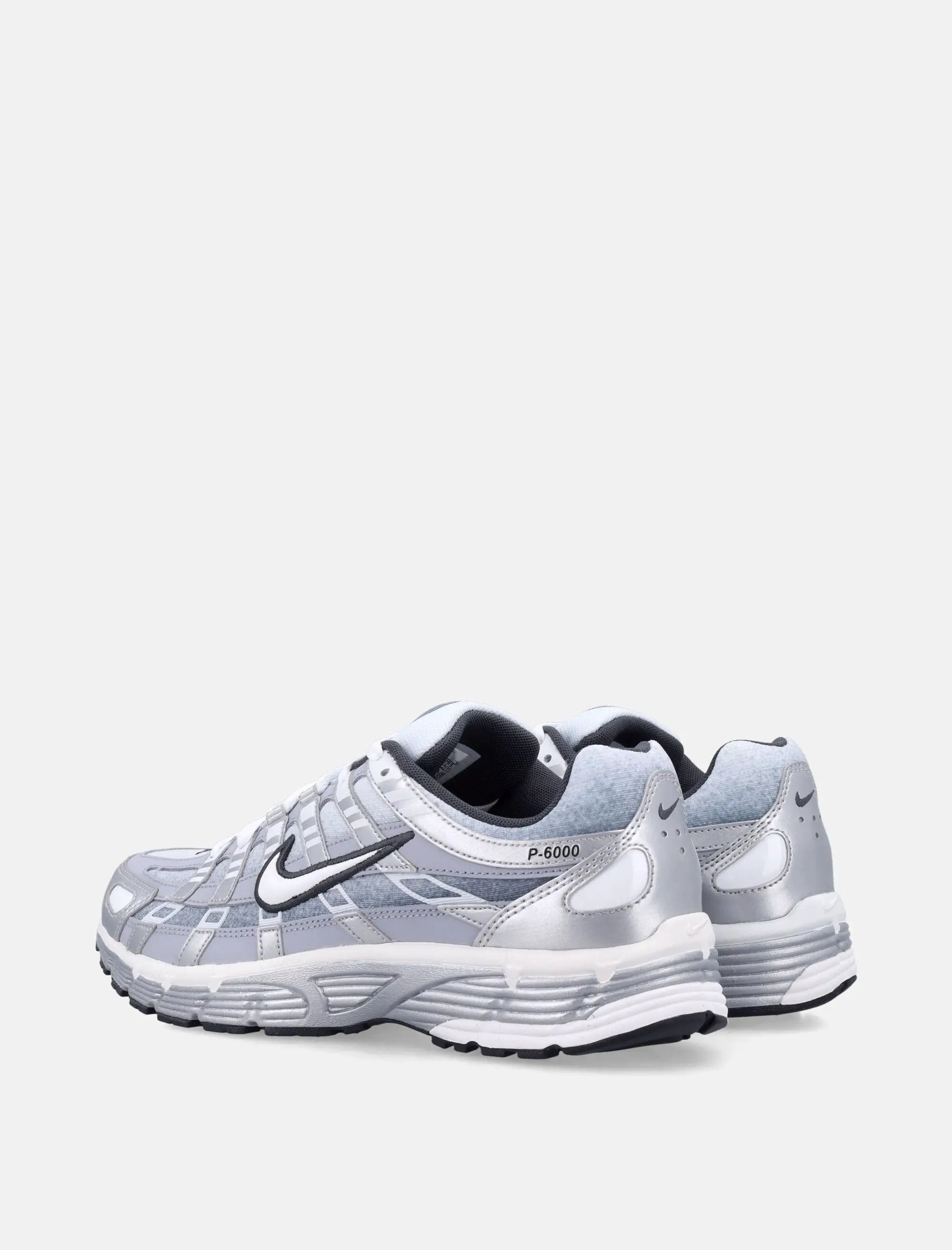 Оригінальна P 6000 Sneakers Metallic Silver Nike – збільшений вид