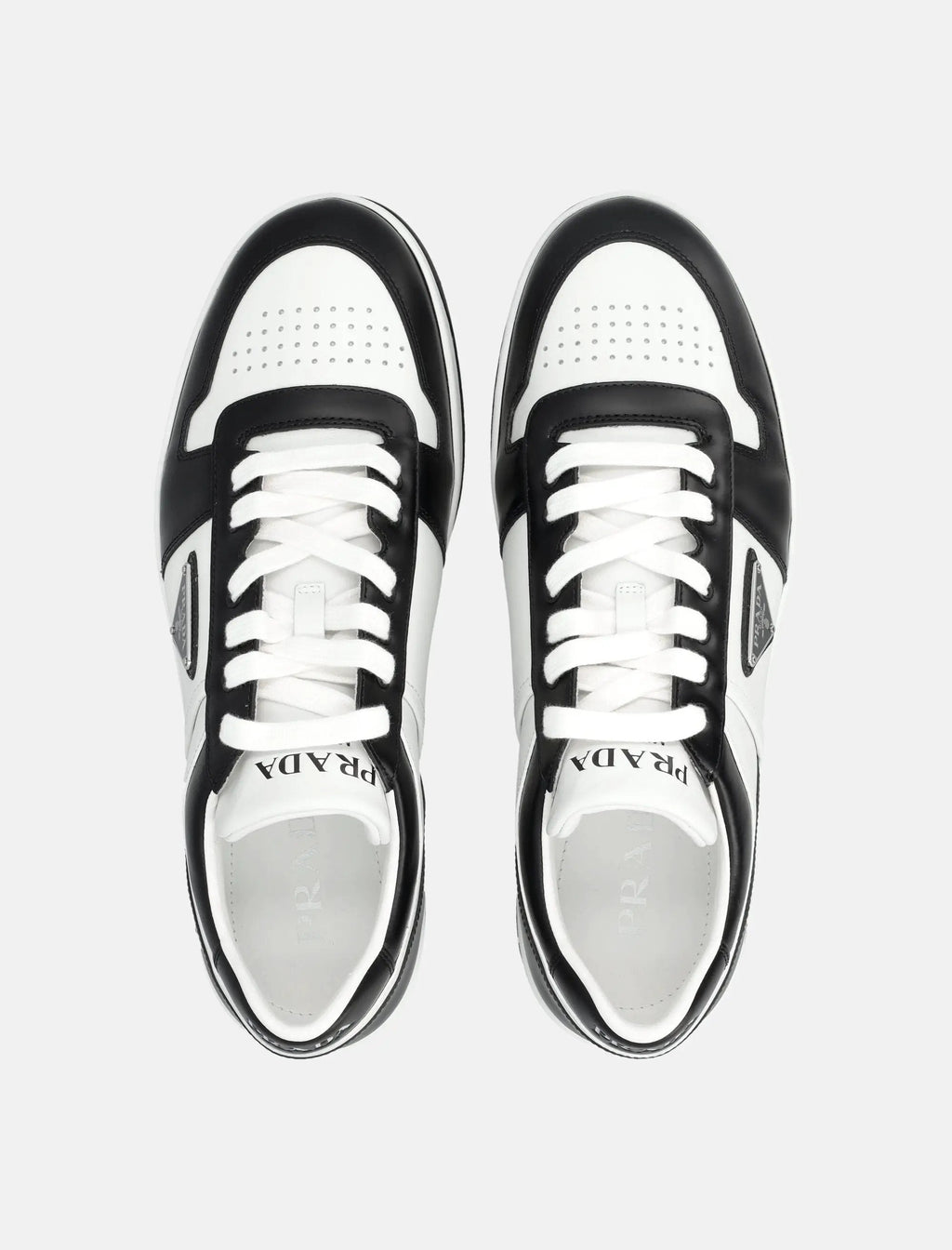 Оригінальна Downtown Leather Sneakers Prada – вид ззаду