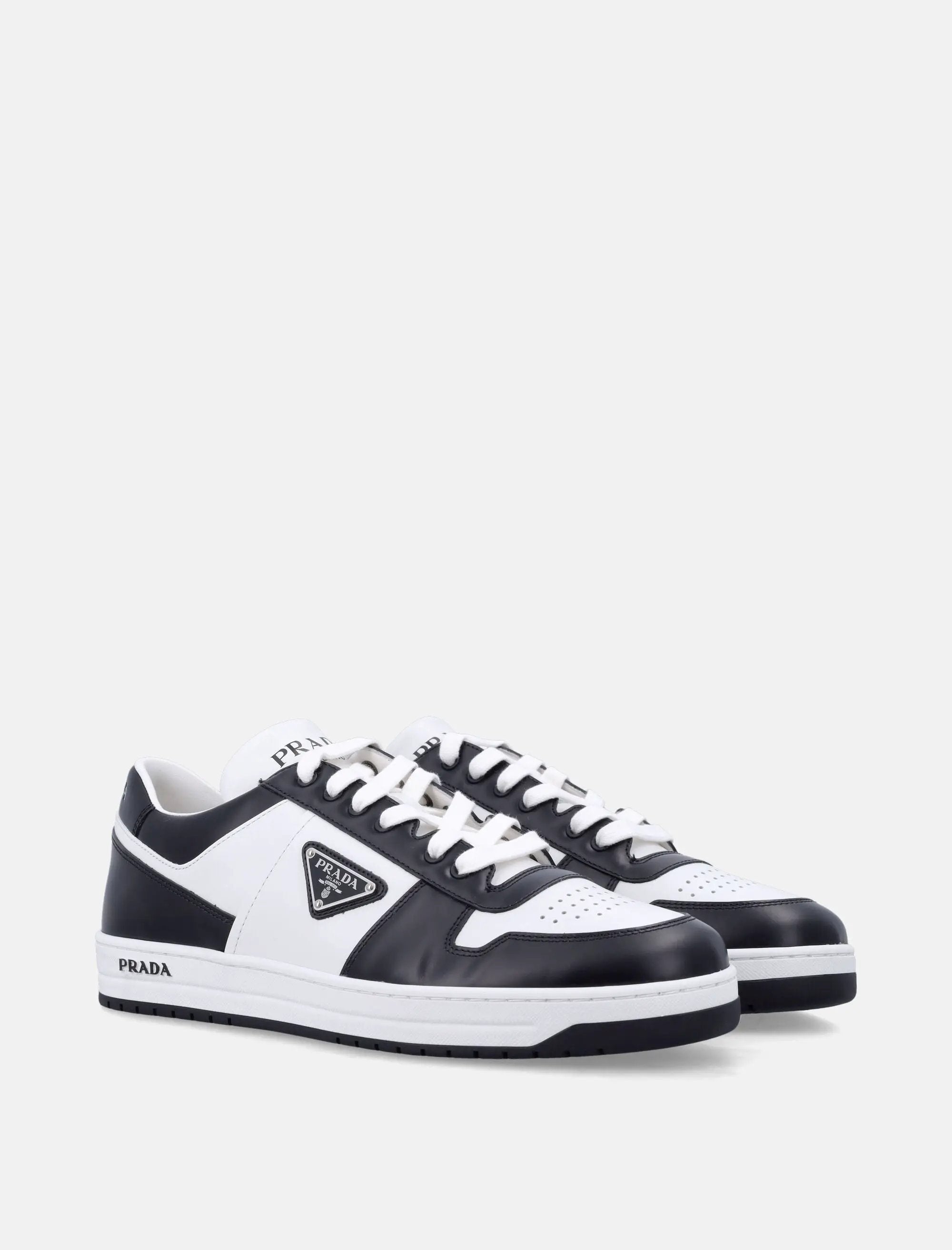 Оригінальна Downtown Leather Sneakers Prada – детальний вид