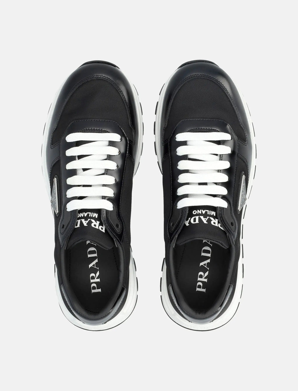 Оригінальна Nylon And Leather Prada Sneakers Prada – вид ззаду