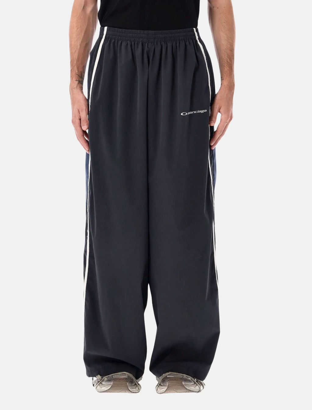 Tracksuit Pants 50 Balenciaga – Гарантія оригінальності – боковий вид
