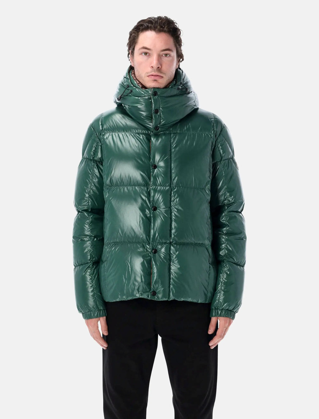 Оригінальна Parana Glossy Down Jacket Moncler – боковий вид