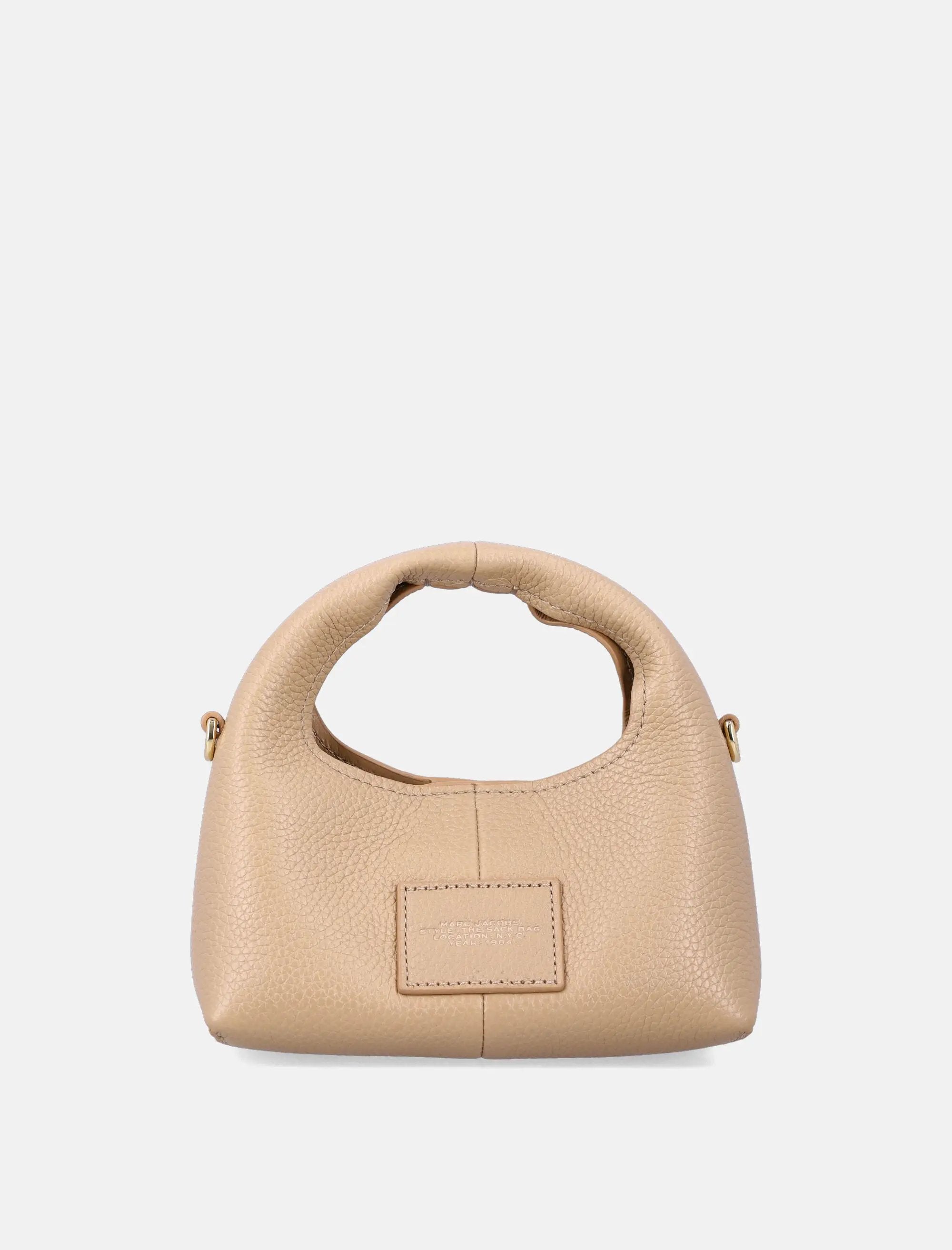 Оригінальна Micro Crossbody Sack Bag In Full Grain Leatherdescription Marc jacobs – збільшений вид