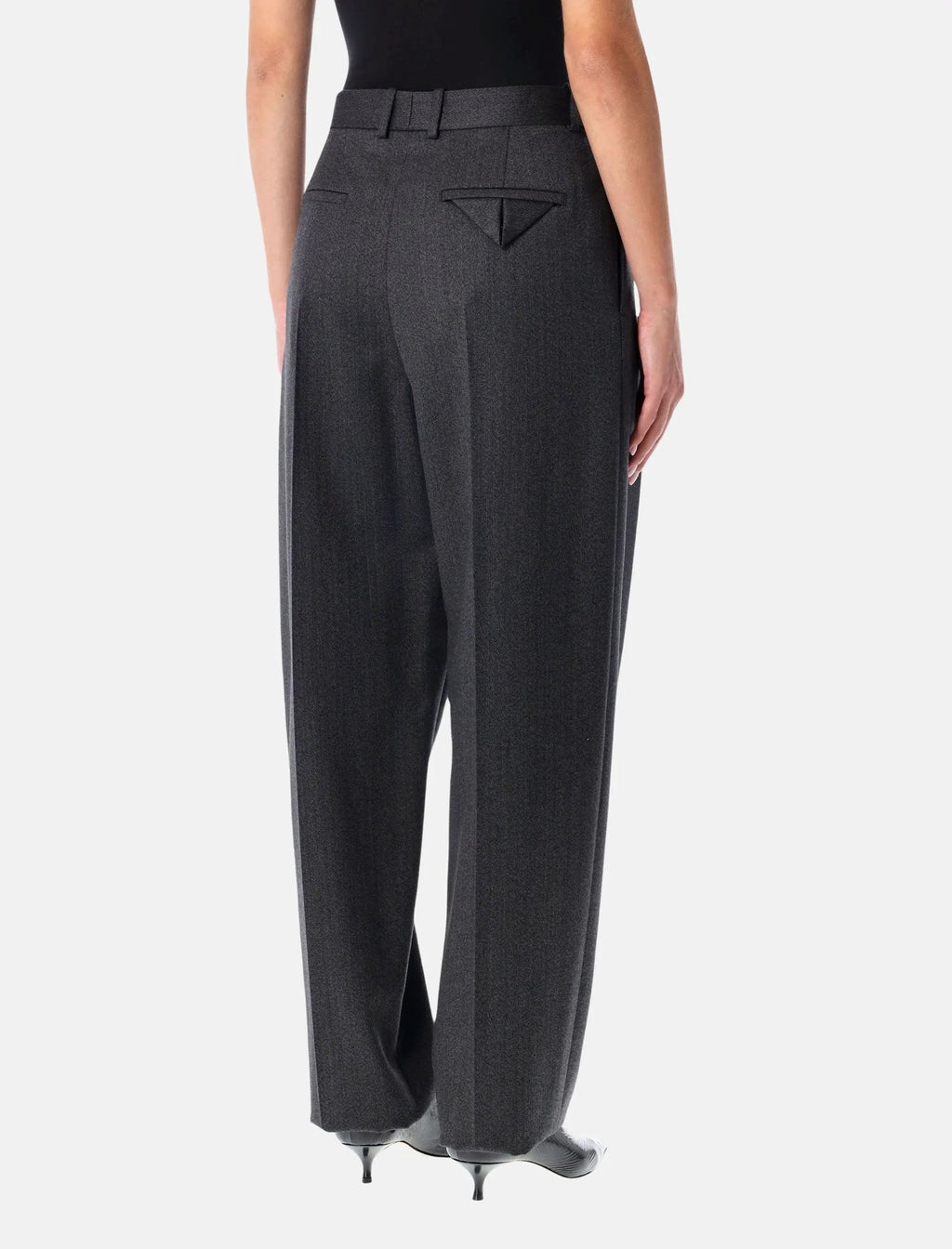 Grey Moiré Wool Pleated Trousers Bottega veneta оригінал – Купити в Україні – вид ззаду