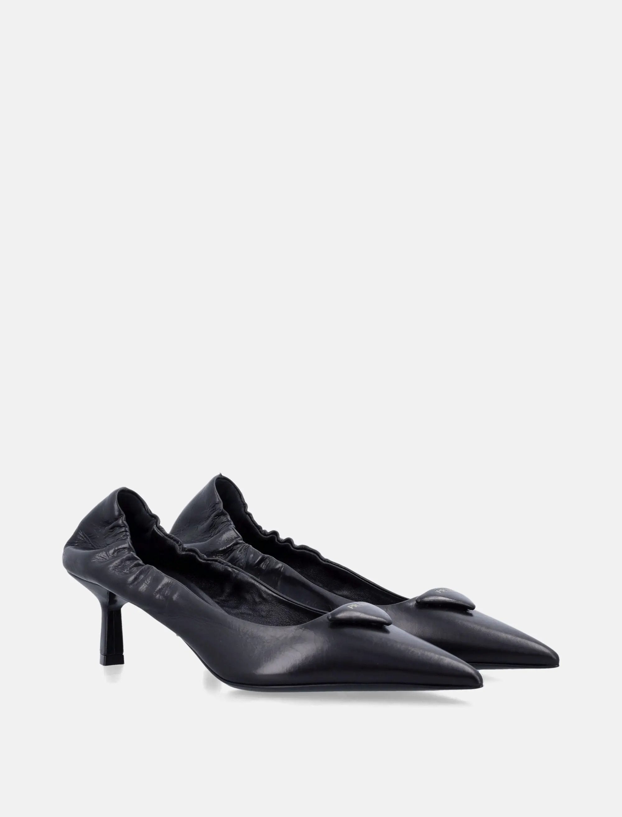 Leather Pumps Prada – Гарантія оригінальності – вид ззаду