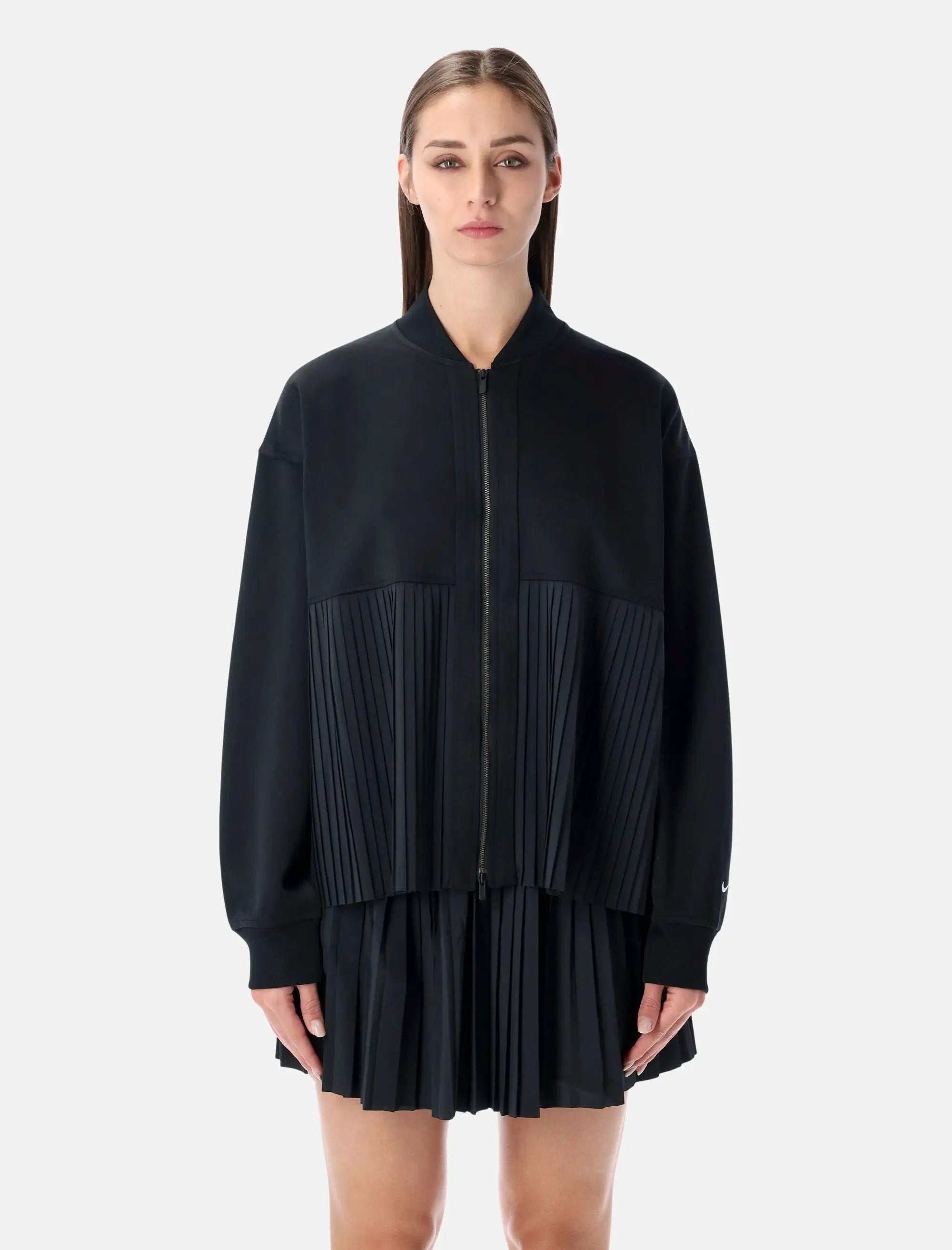 Nike Outerwear оригінал | Швидка доставка Україна – боковий вид