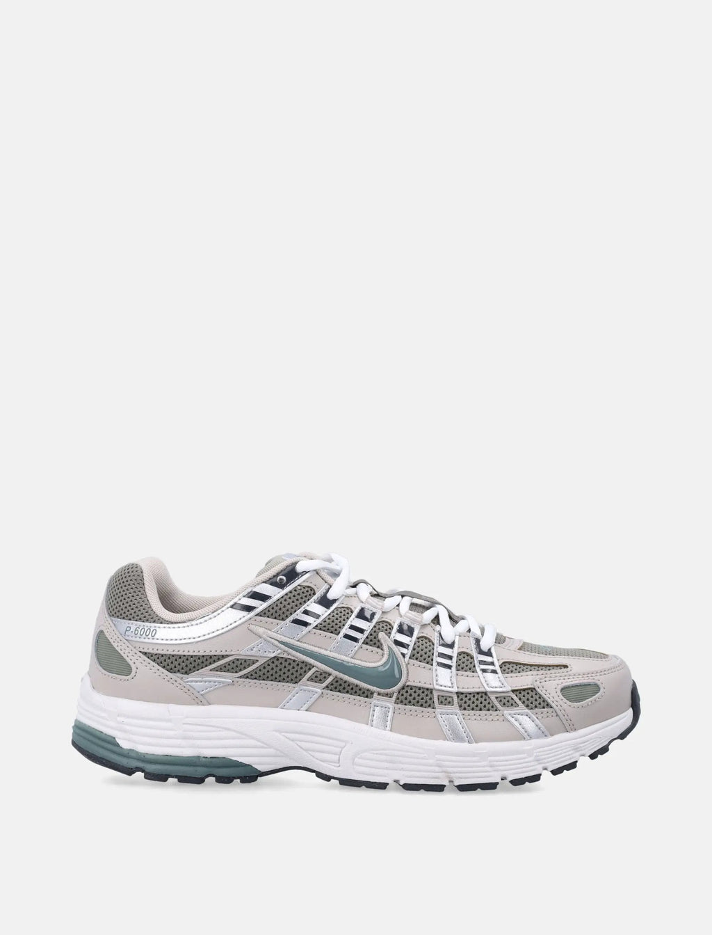 P 6000 Sneakers Nike – Гарантія оригінальності – боковий вид