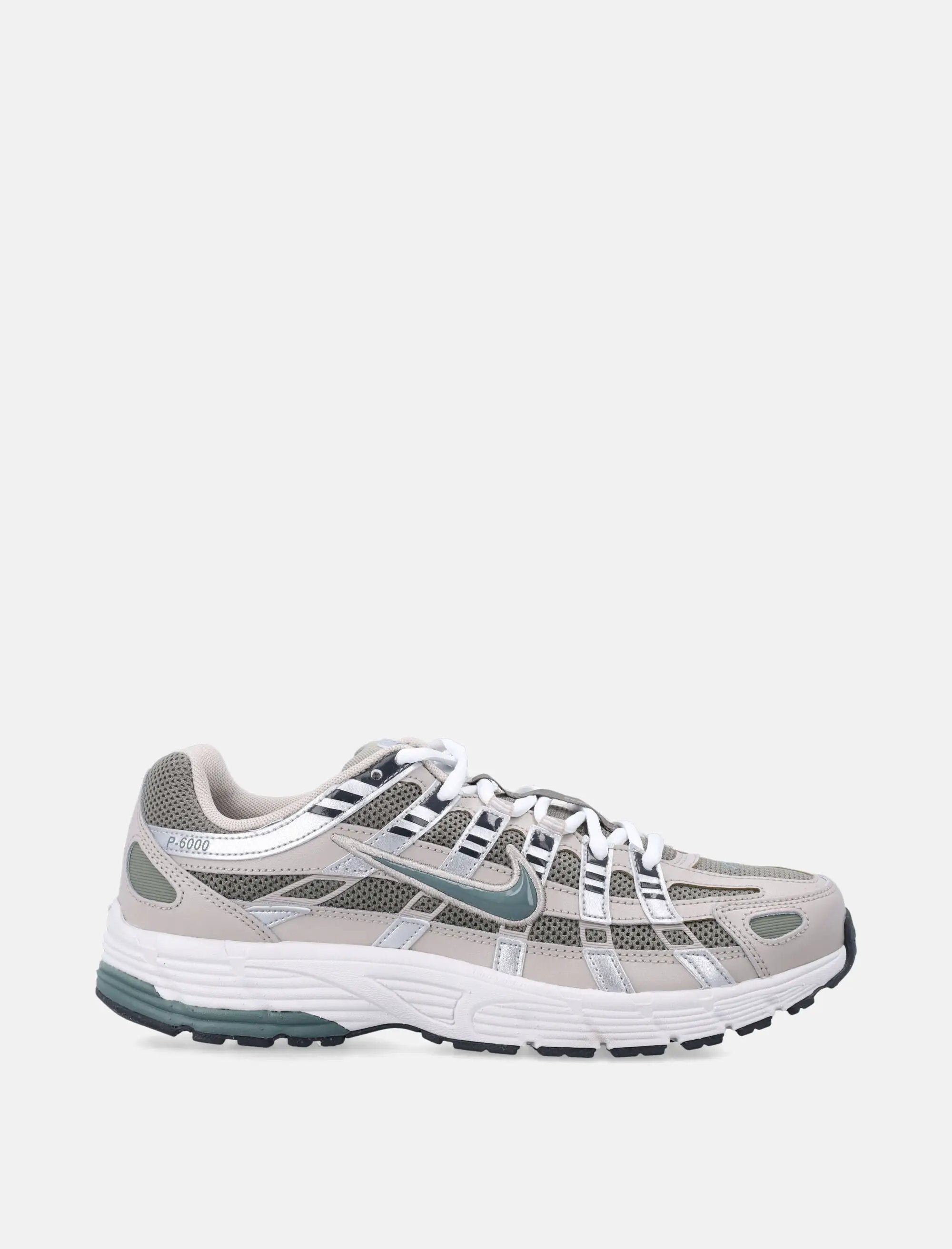 P 6000 Sneakers Nike – Гарантія оригінальності – боковий вид