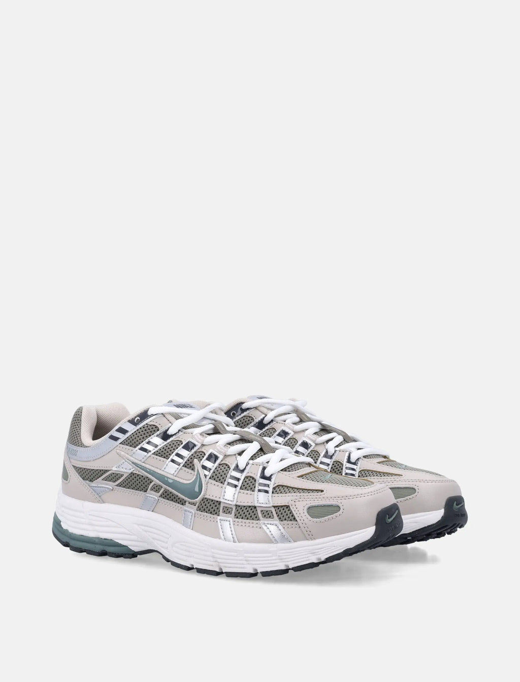 P 6000 Sneakers Nike – Гарантія оригінальності – детальний вид