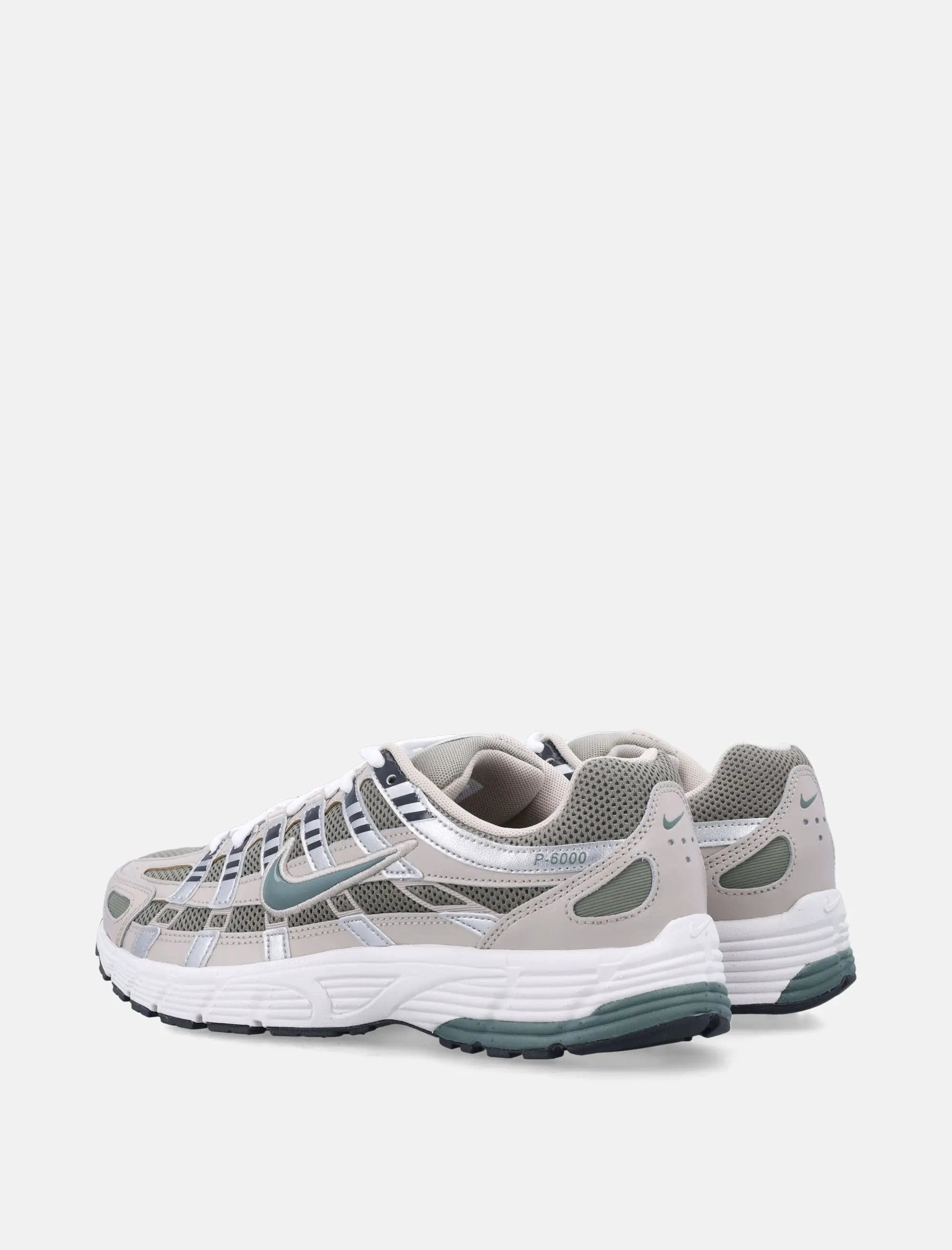 P 6000 Sneakers Nike – Гарантія оригінальності – збільшений вид