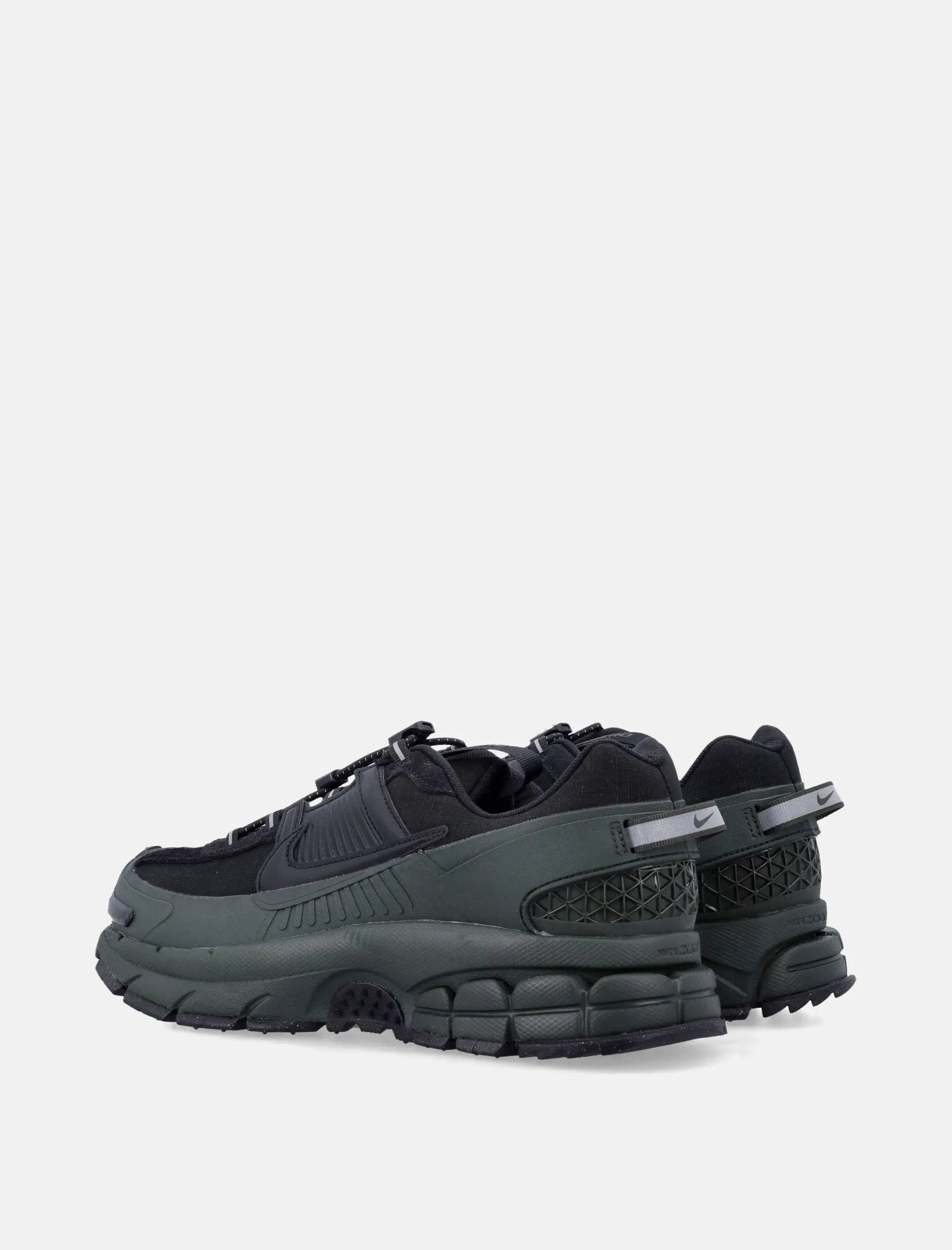 Zoom Vomero Roam Sneakers Nike – Гарантія оригінальності – збільшений вид