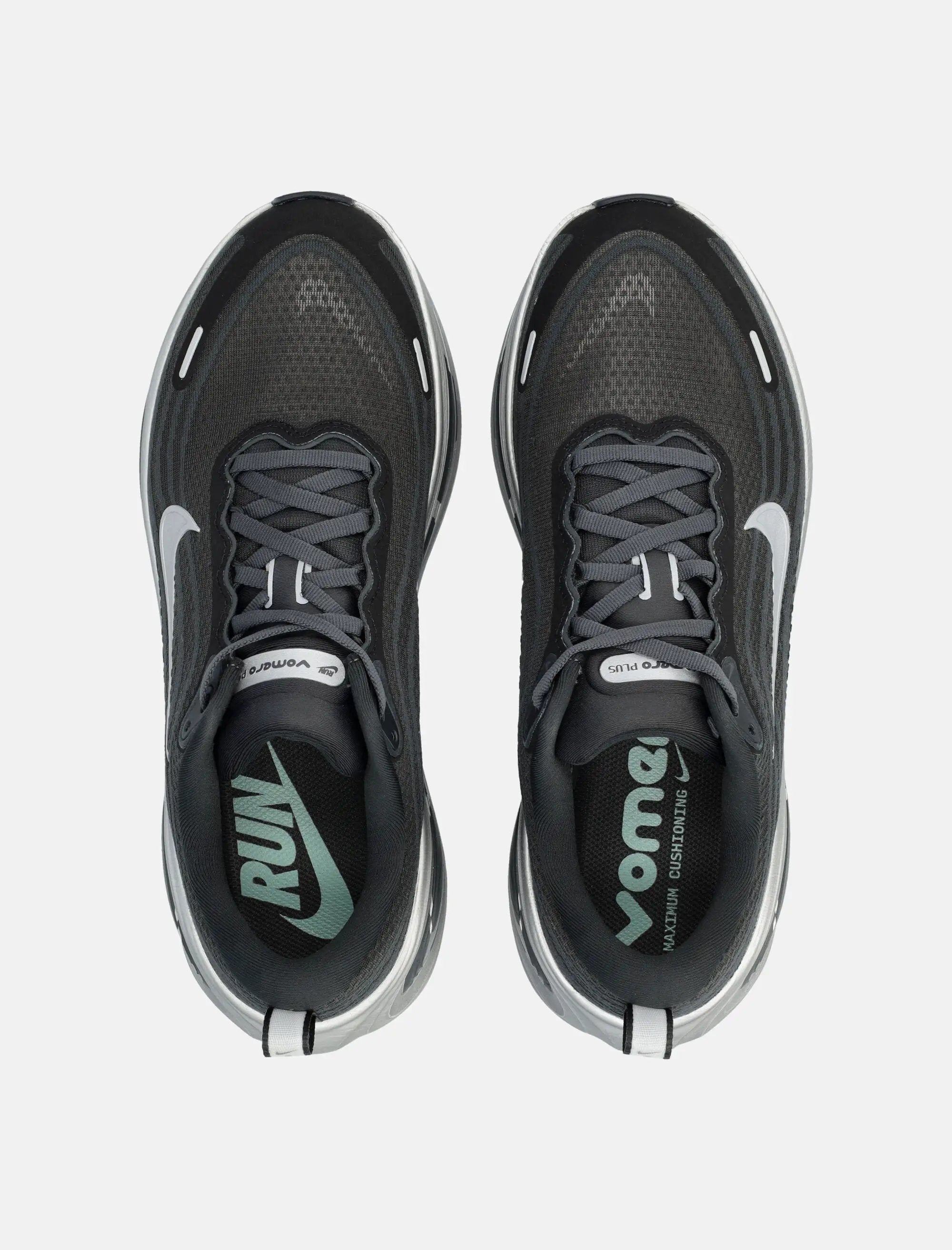 Vomero Plus Road Running Shoes Nike оригінал – Купити в Україні – вид ззаду