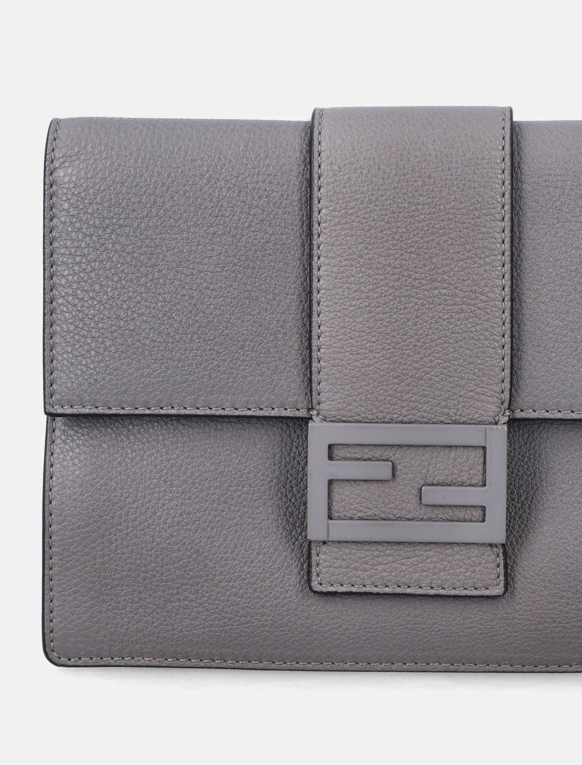 Fendi Bags оригінал | Швидка доставка Україна – вид ззаду